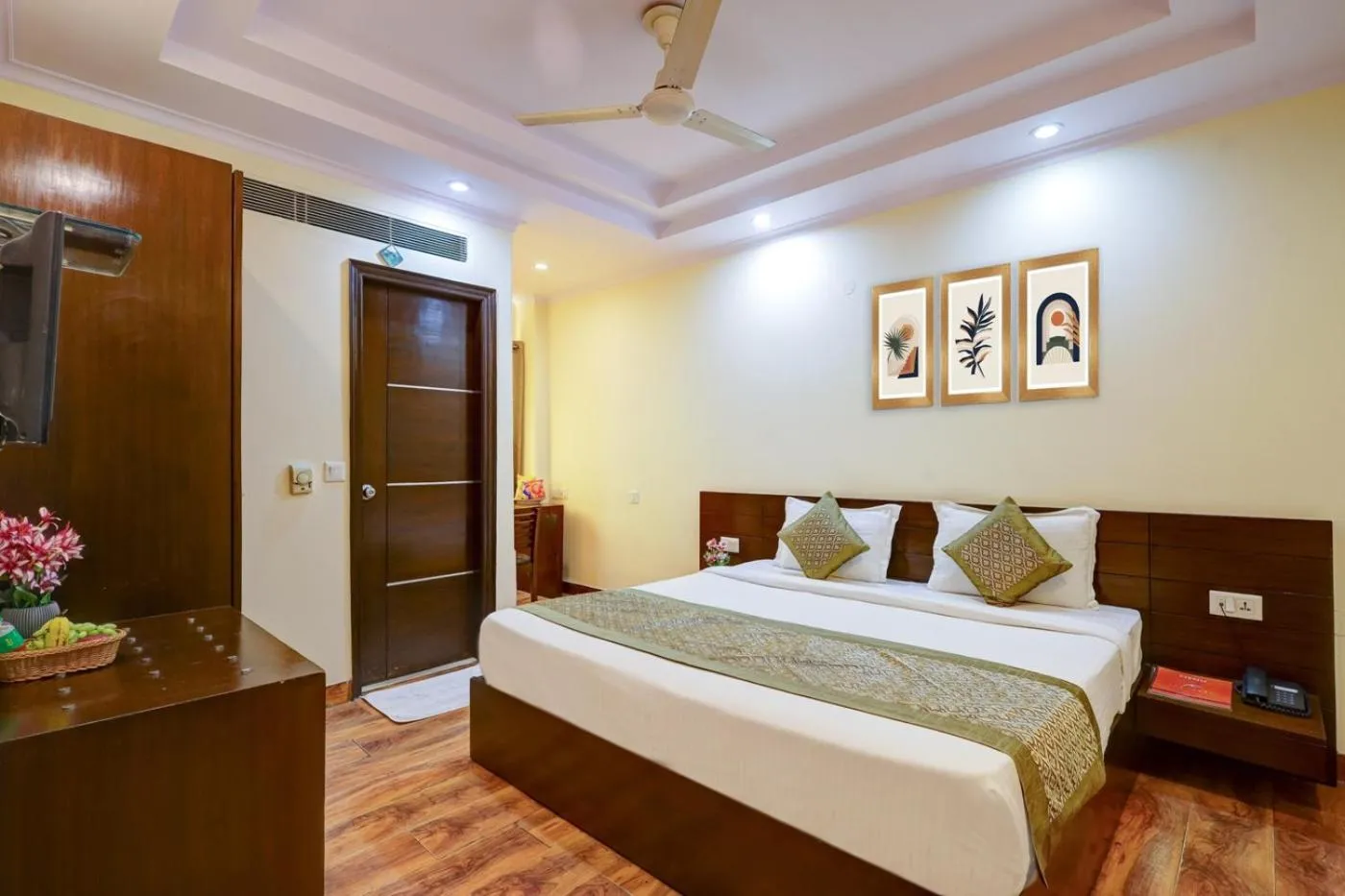 Bedroom, Bed in The Pearl- A Royal Residency