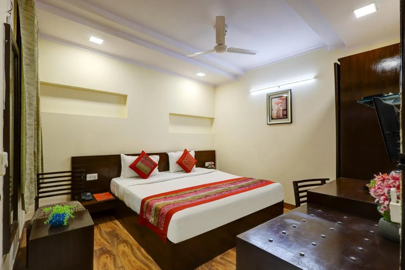 Bedroom, Bed in The Pearl- A Royal Residency