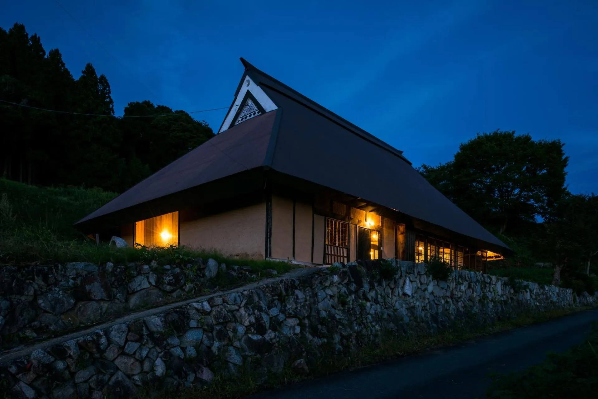 Property building in Setouchi Cominca Stays Hiroshima Chojaya