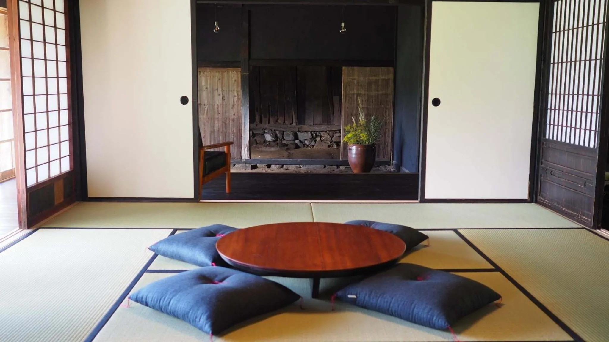 Living room in Setouchi Cominca Stays Hiroshima Chojaya