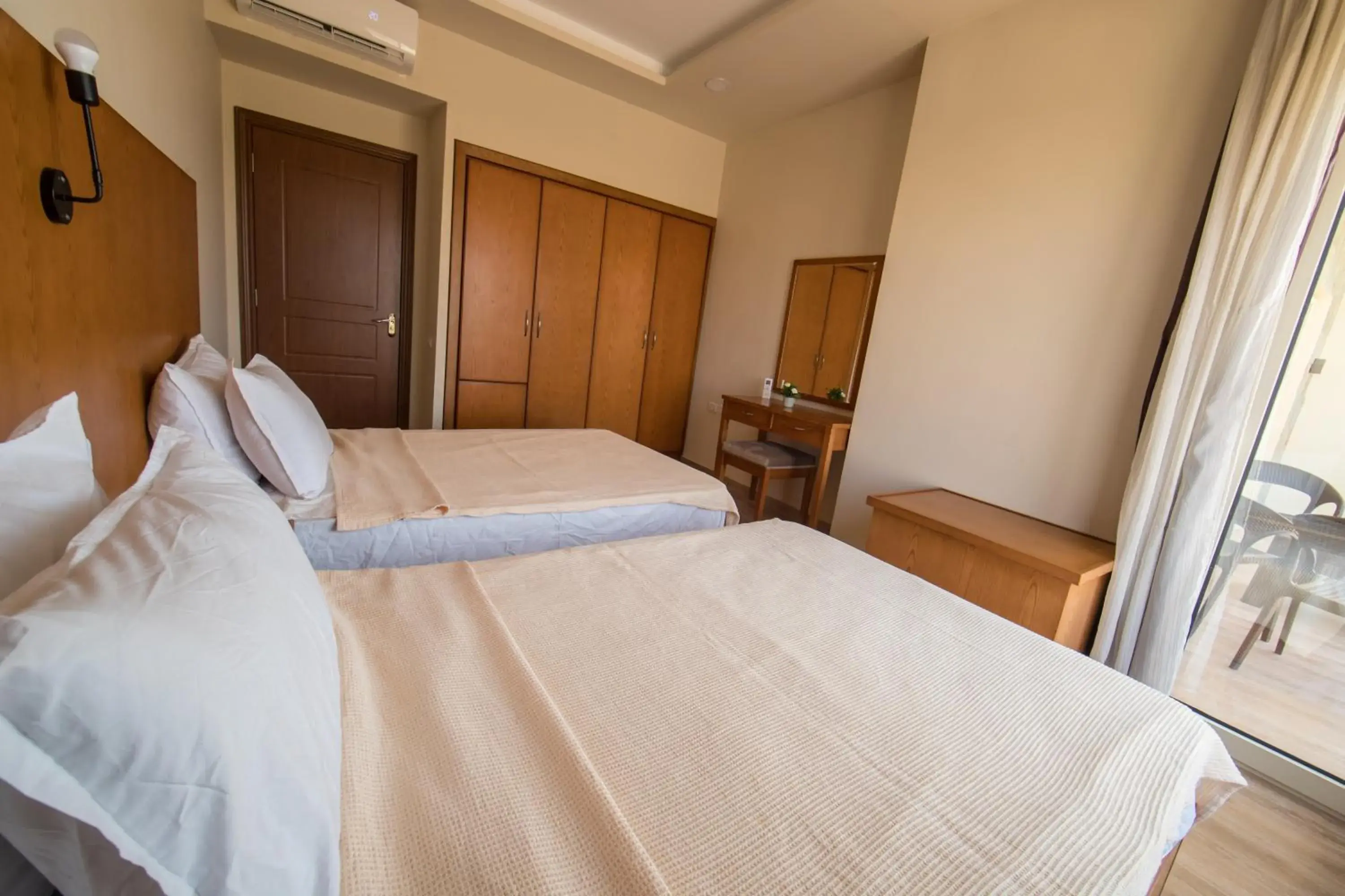 Two-Bedroom Apartment with City View in The Home Dreamland Two-Bedroom Apartment with City View in The Home Dreamland