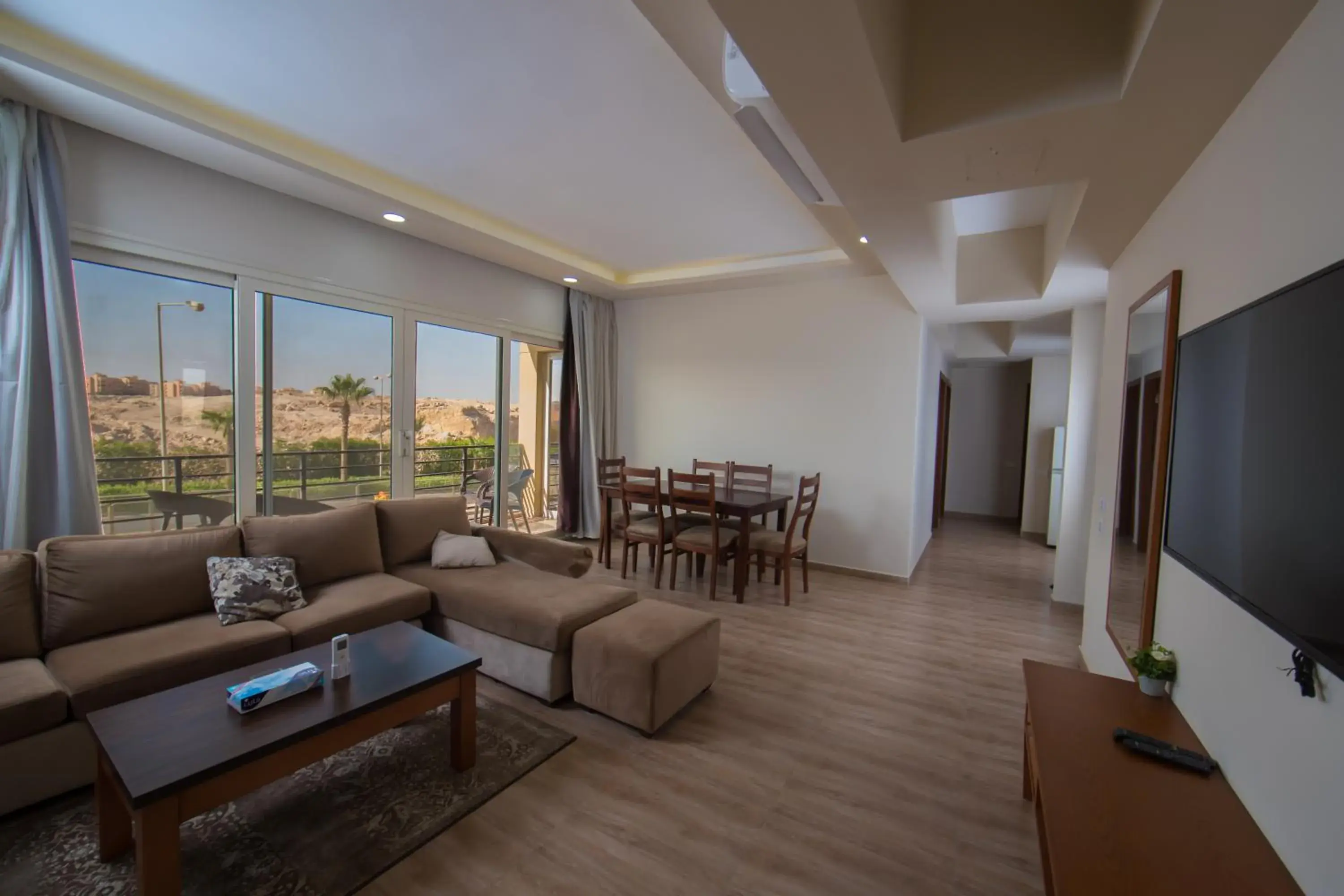 Two-Bedroom Apartment with Pool and Golf View in The Home Dreamland Two-Bedroom Apartment with Pool and Golf View in The Home Dreamland