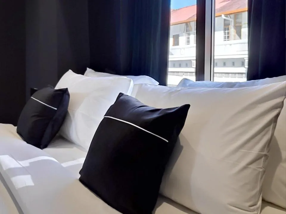 Bed in Loop On Leith George Town Penang Hotel