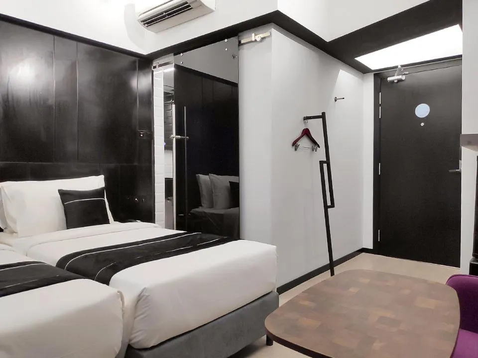 Bed in Loop On Leith George Town Penang Hotel