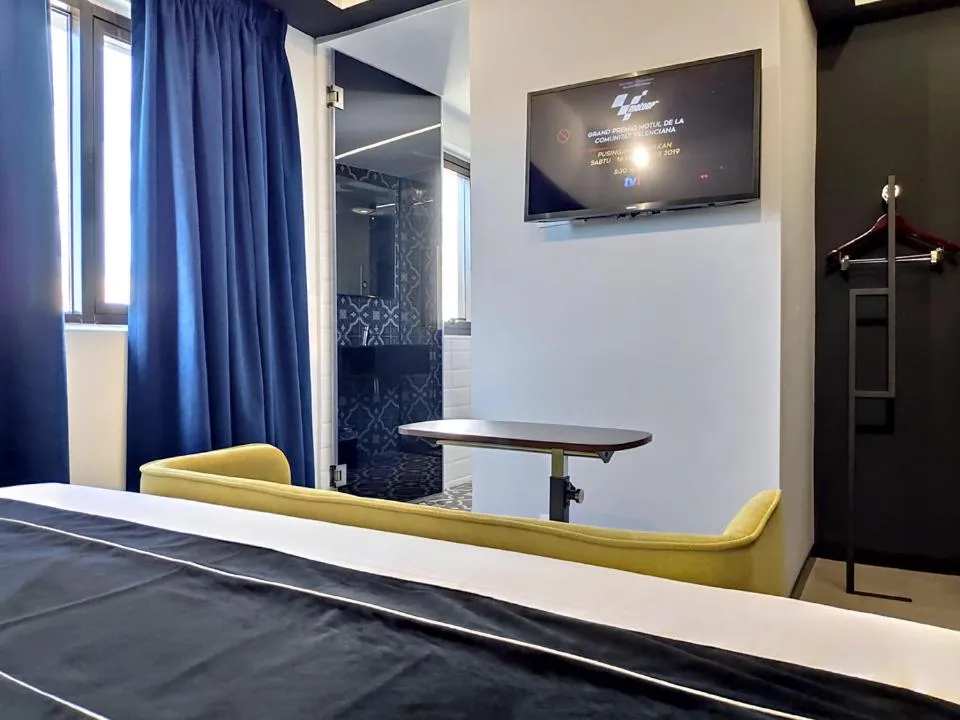 Bed in Loop On Leith George Town Penang Hotel