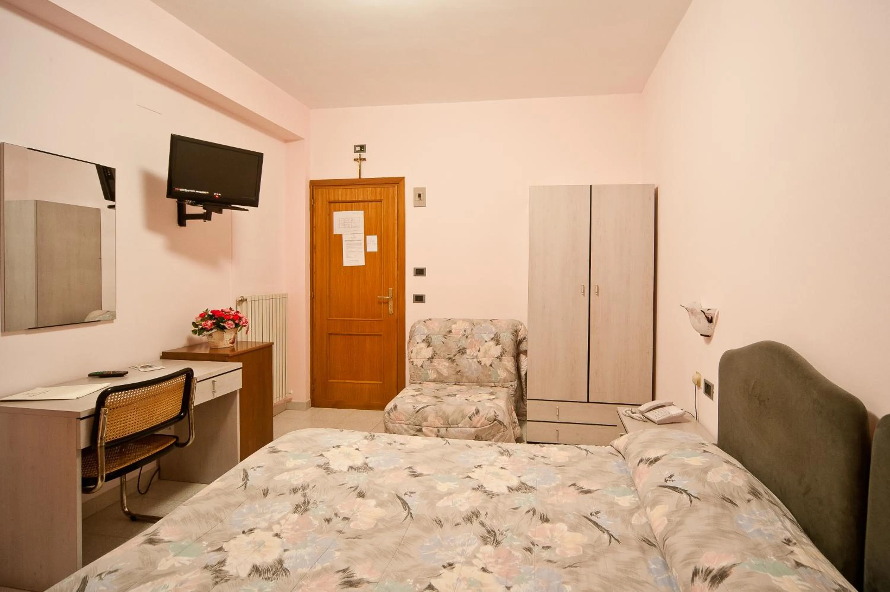 Bedroom, Bed in Hotel Il Quadrifoglio