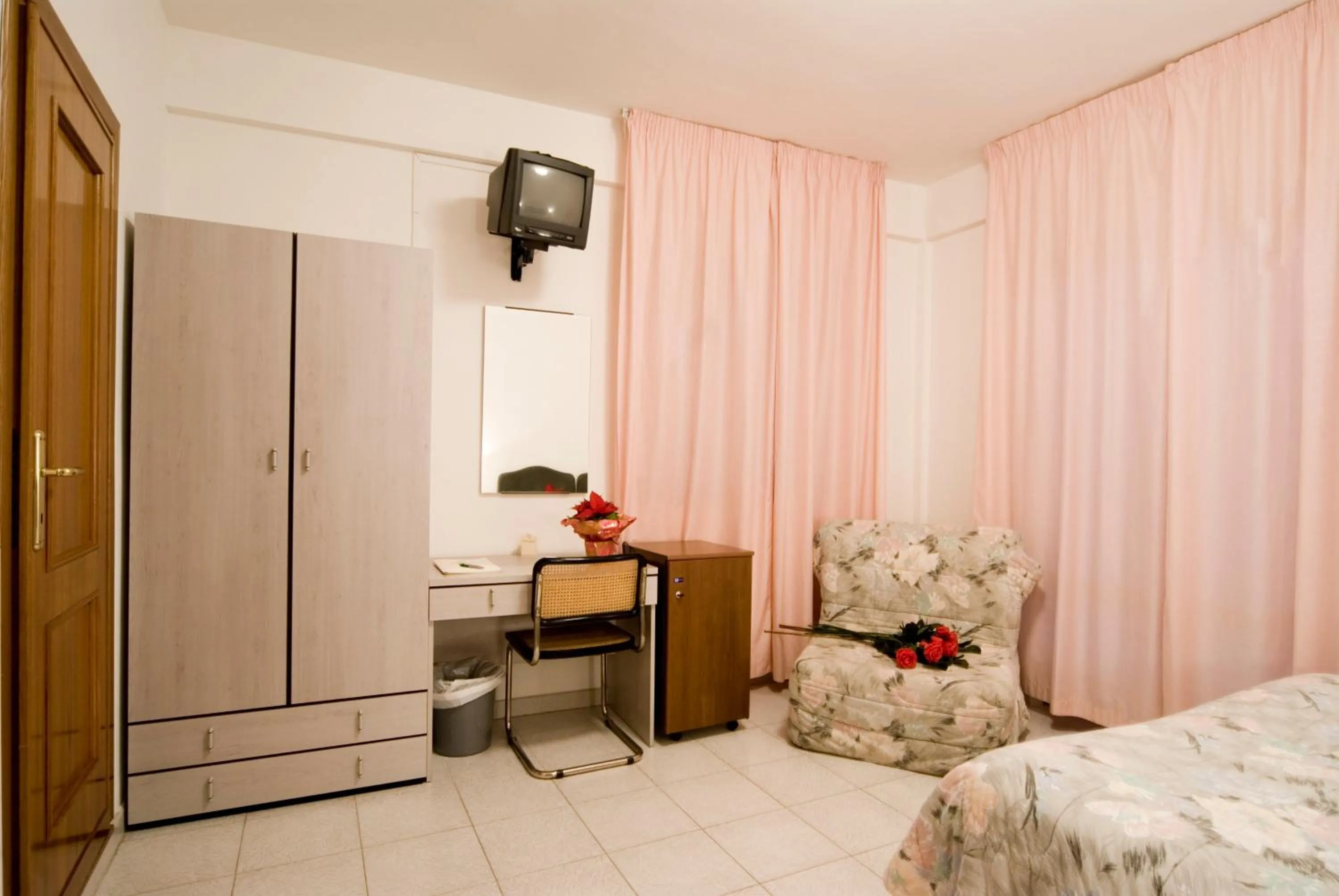 Bedroom, Bed in Hotel Il Quadrifoglio