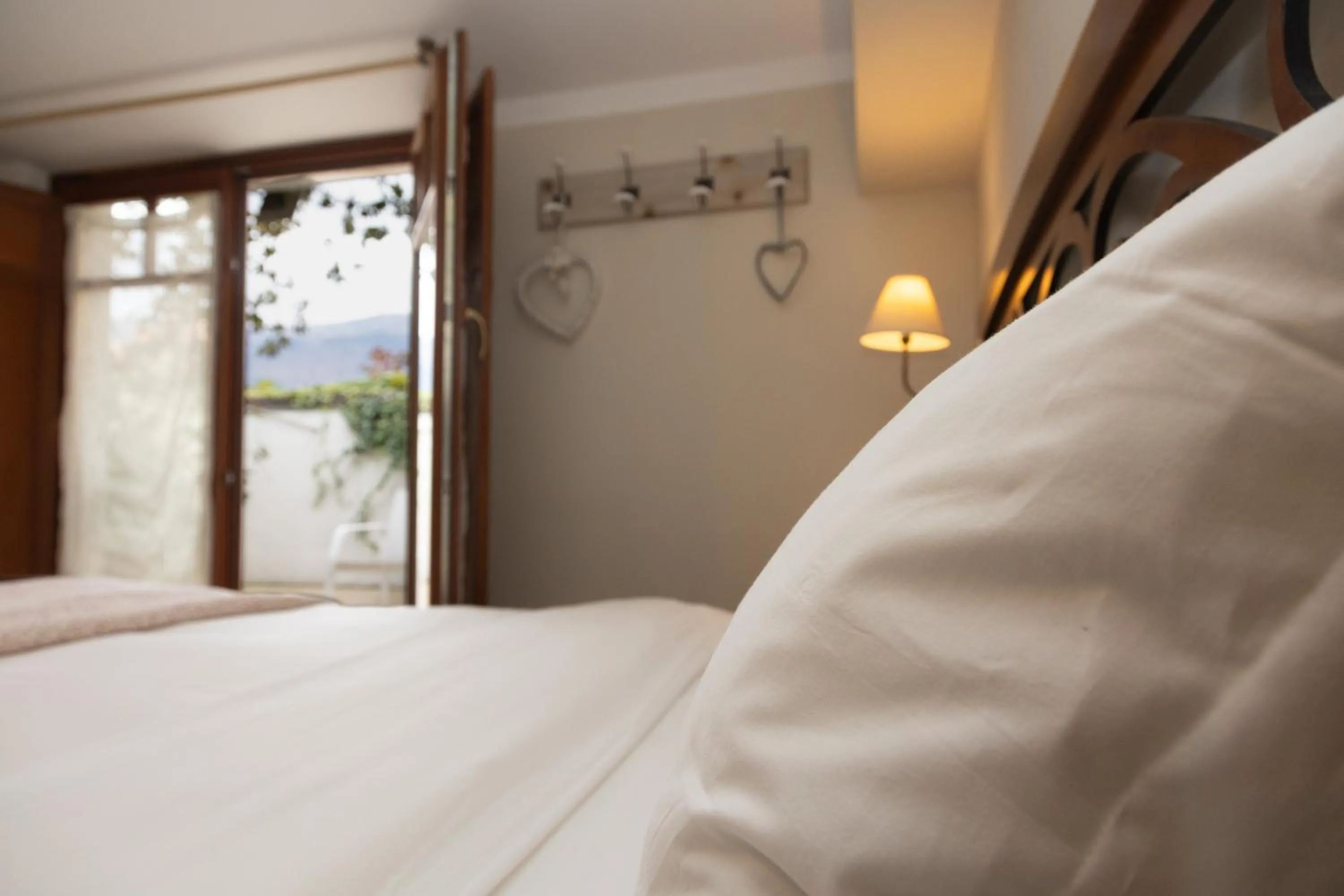 Bed in Room & Breakfast La Dimora