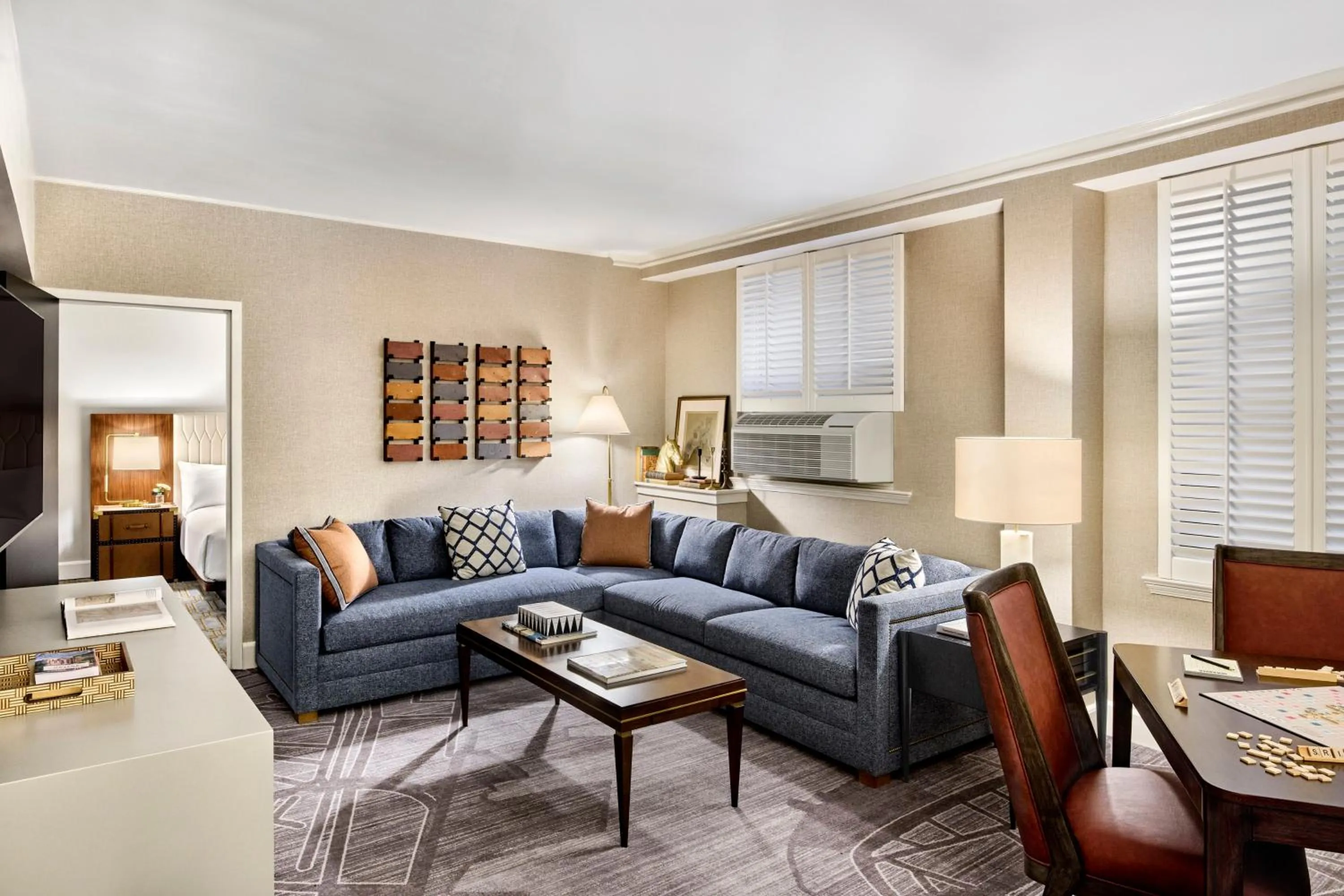 Photo of the whole room in Boston Omni Parker House Hotel