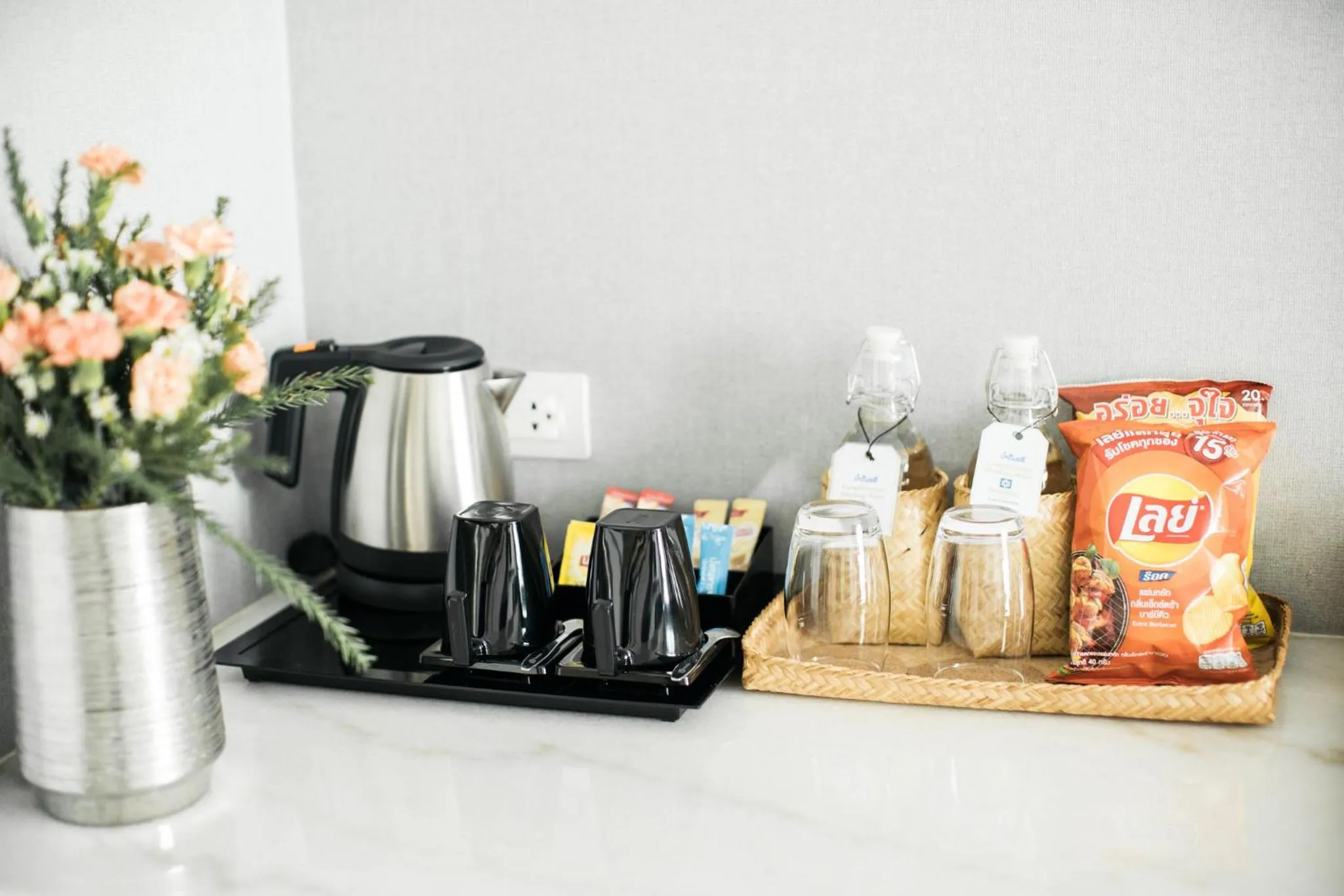 Coffee/tea facilities in SureStay Hotel by Best Western Vientiane