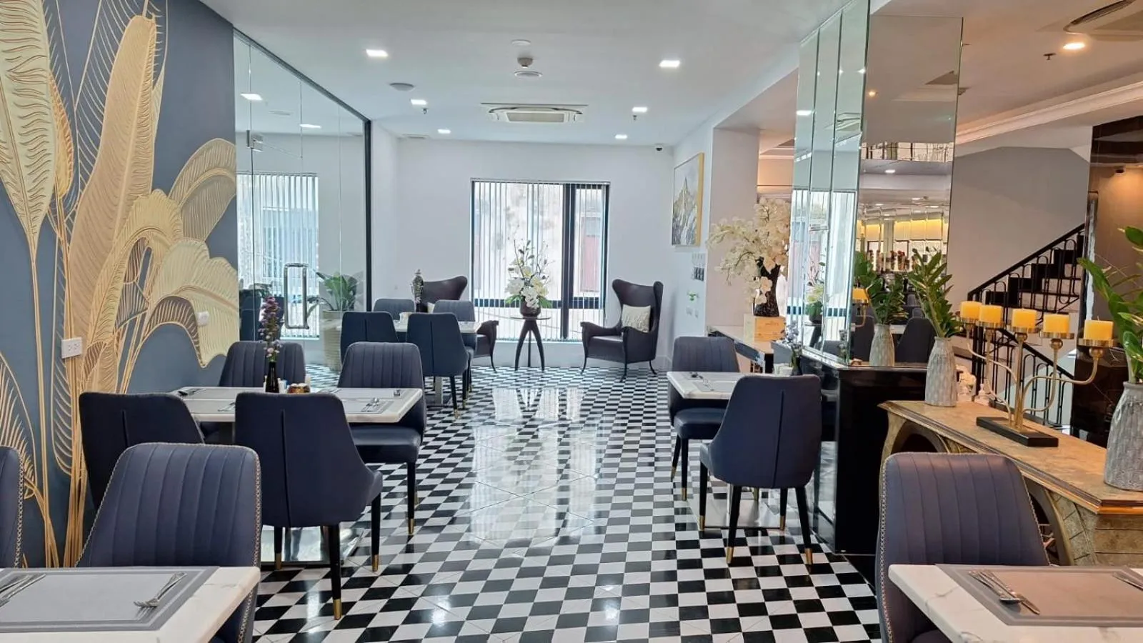 Breakfast in SureStay Hotel by Best Western Vientiane