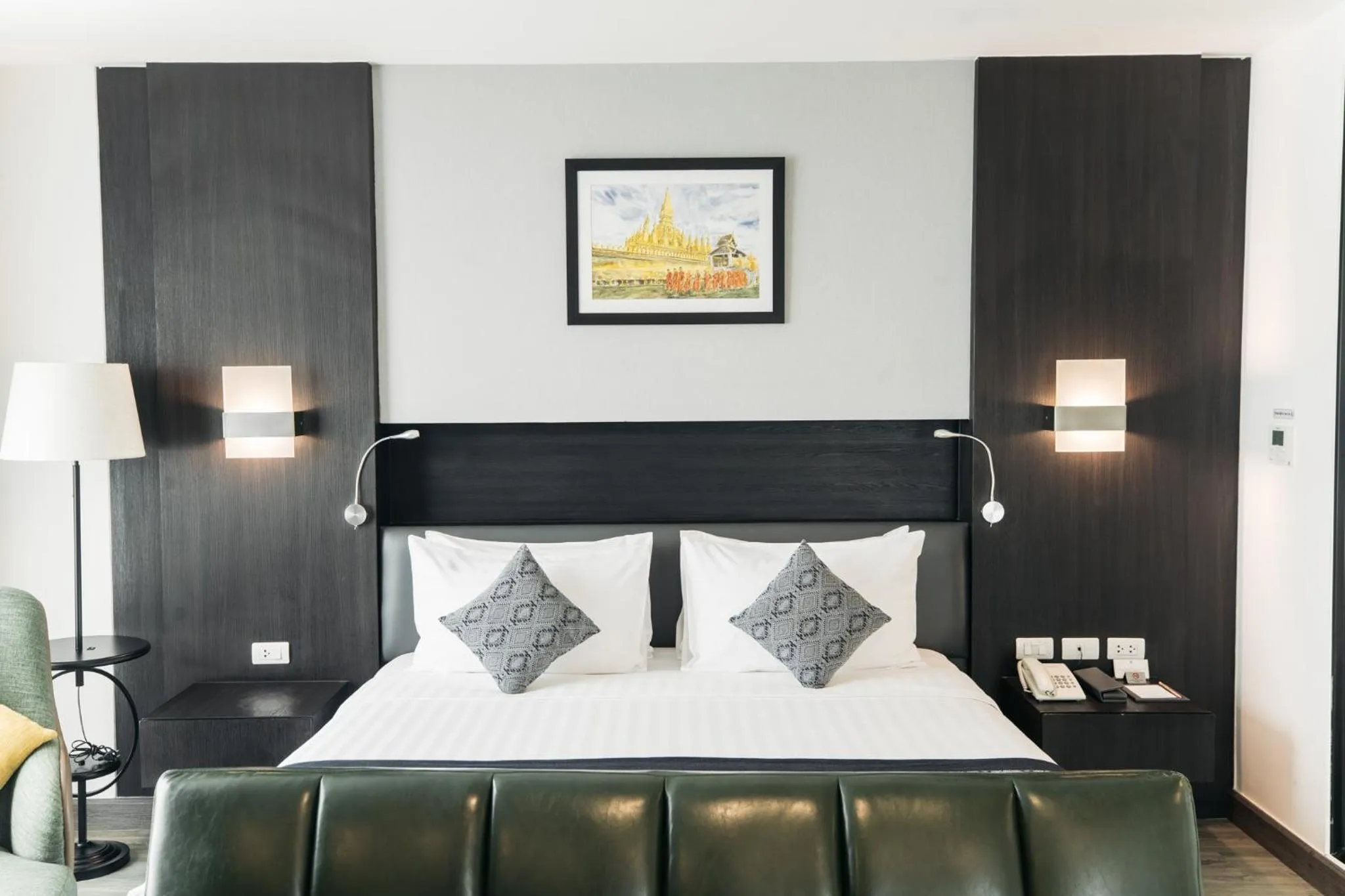 Bedroom, Bed in SureStay Hotel by Best Western Vientiane