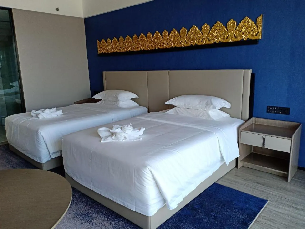 Photo of the whole room, Bed in Tian Yi International Hotel 天艺国际酒店