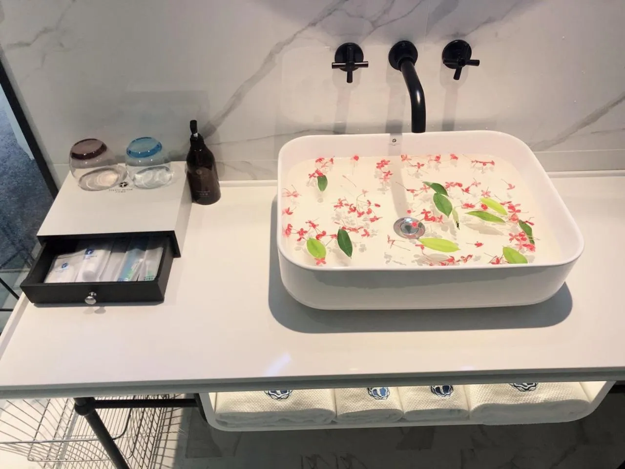 Bathroom in Tian Yi International Hotel 天艺国际酒店