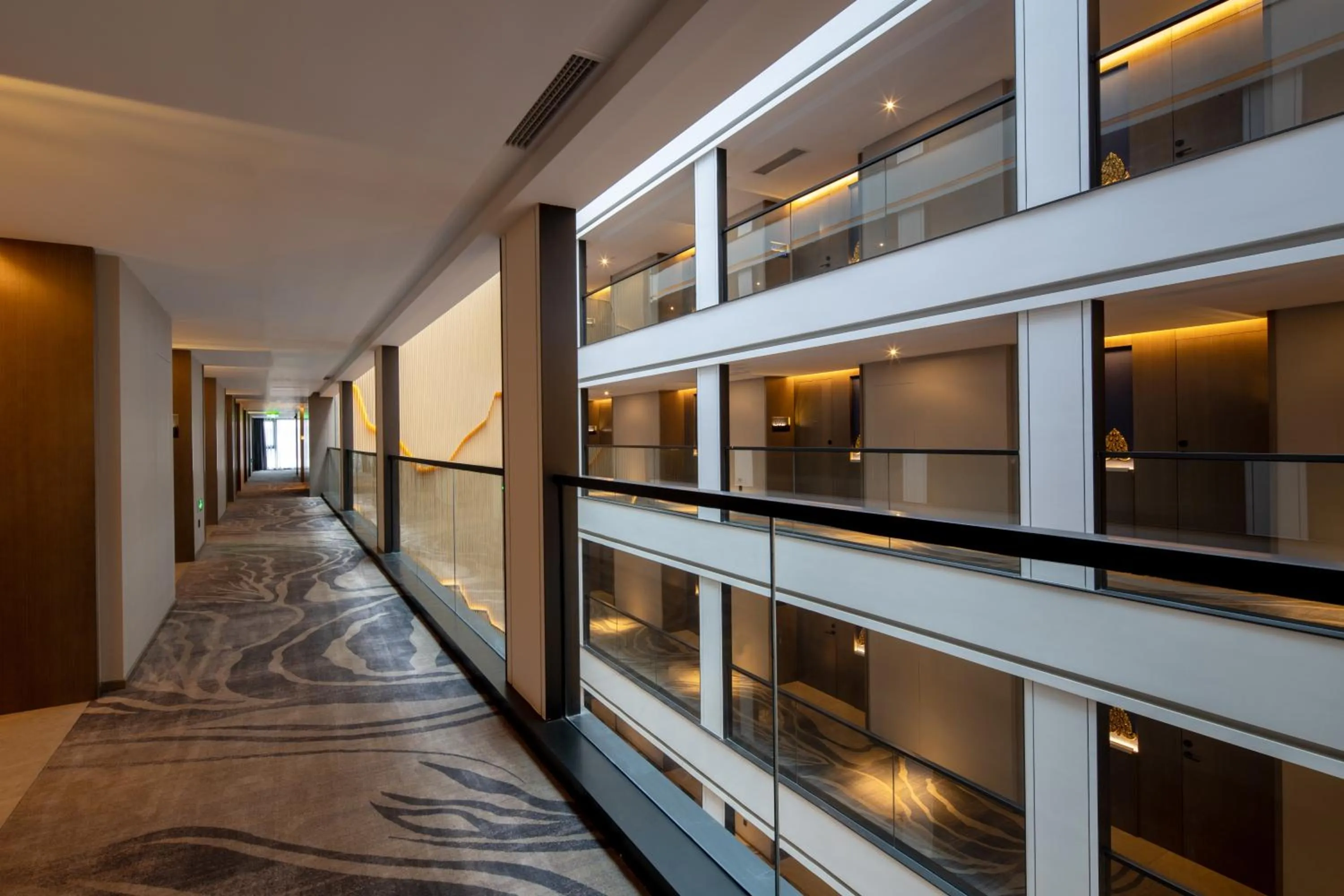 Property building in Tian Yi International Hotel 天艺国际酒店