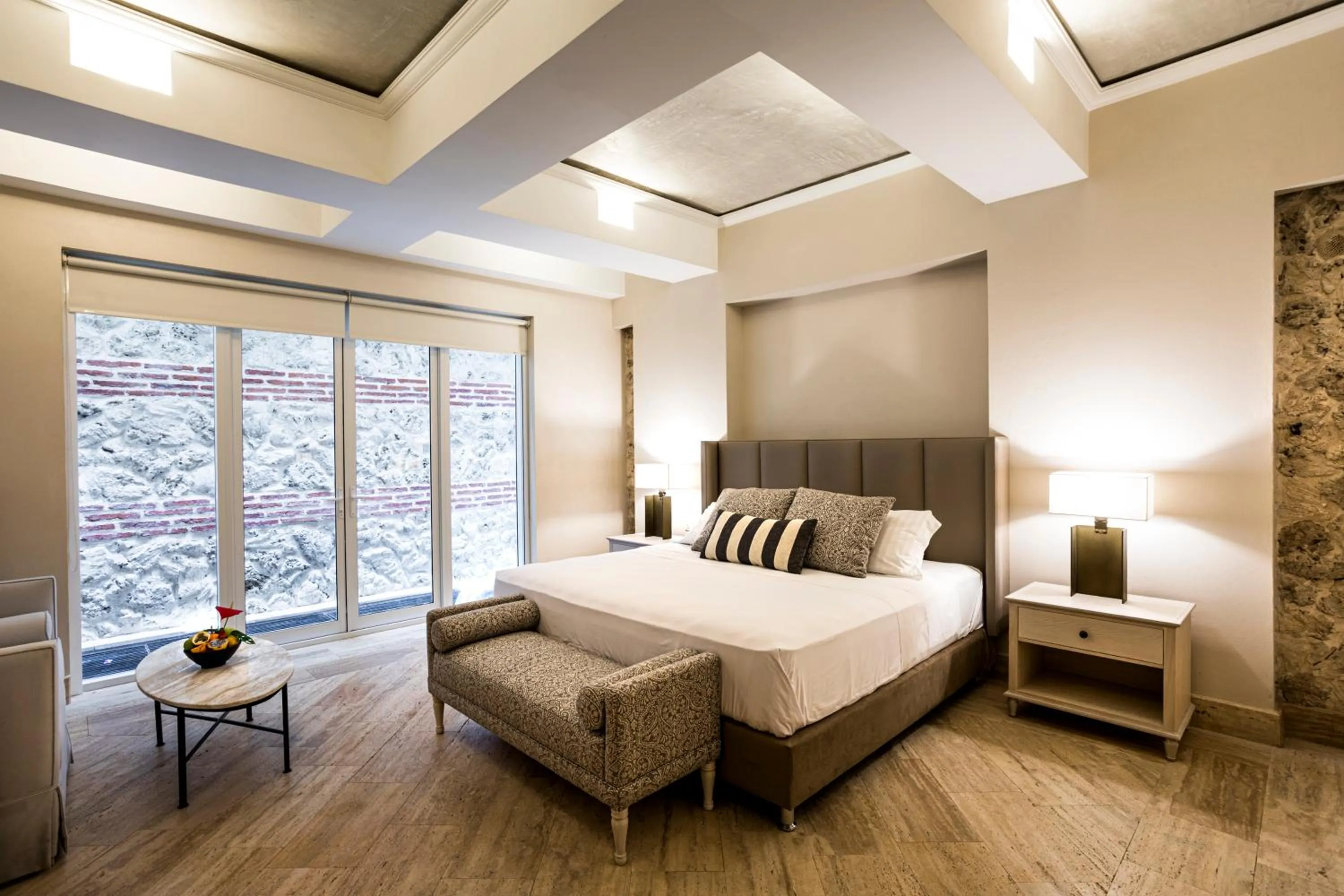 Photo of the whole room, Bed in Eurostars Marqués de Villalta