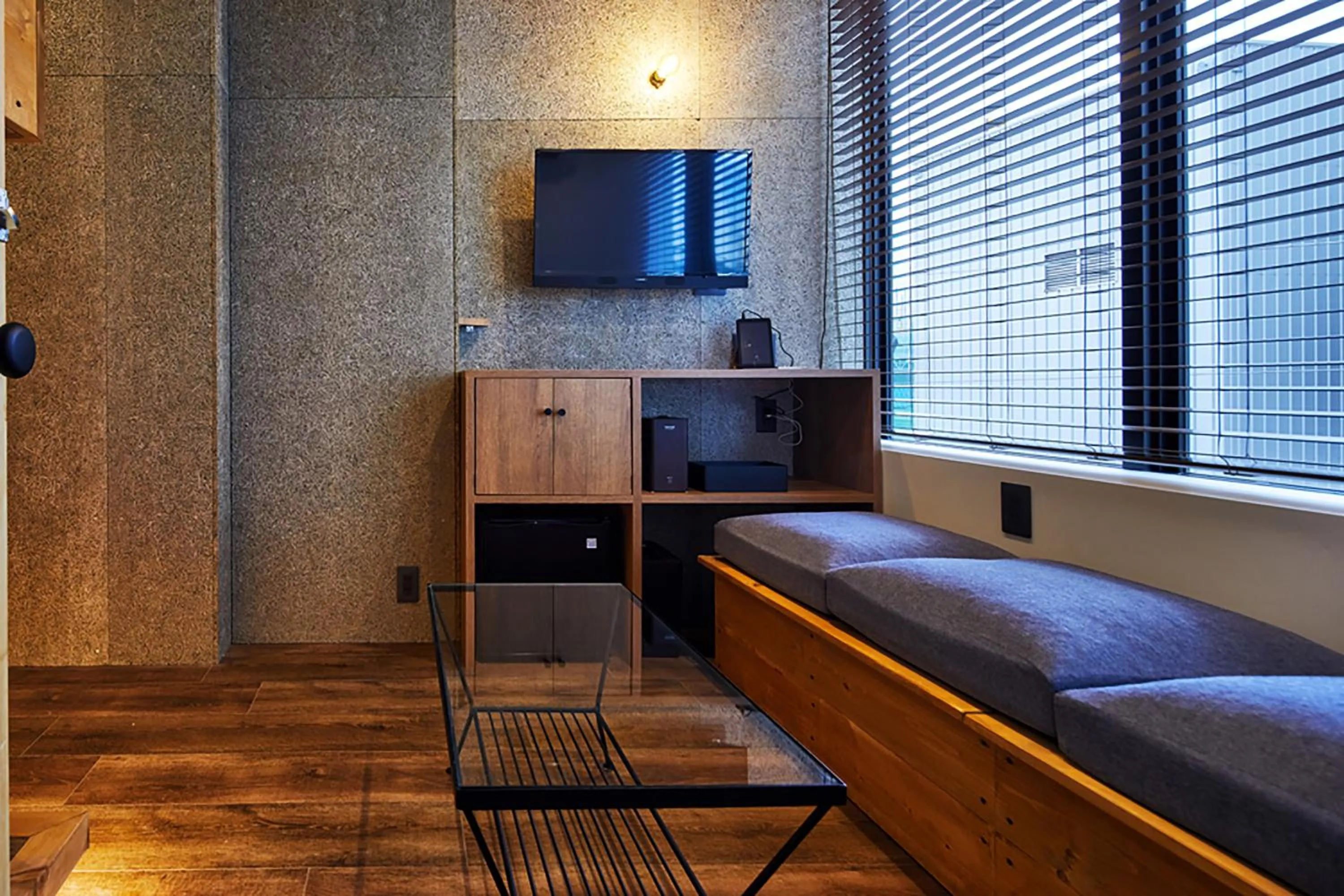 TV and multimedia in mizuka Imaizumi 4 - unmanned hotel -