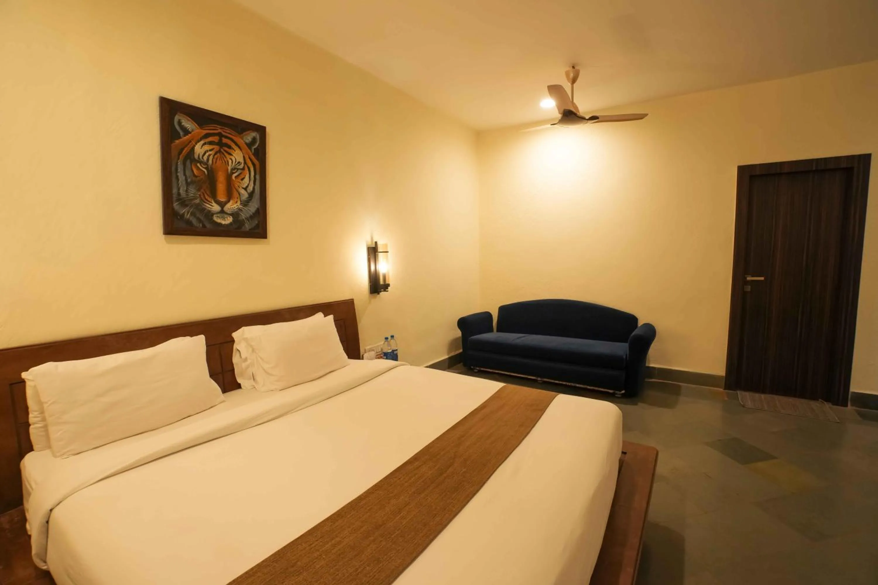 Bed in Adamo The Village