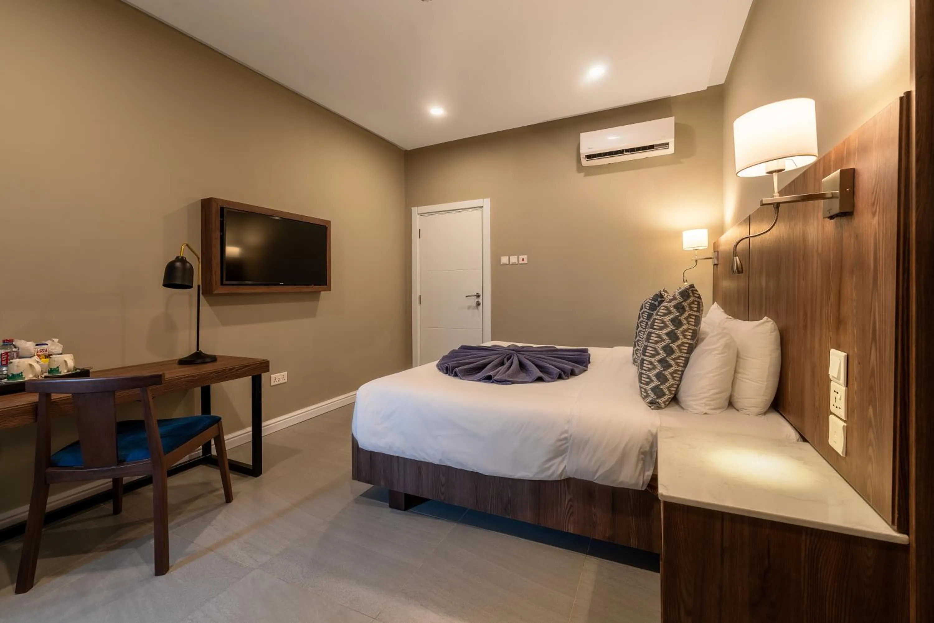 Bedroom, Bed in Central Hotel Ridge