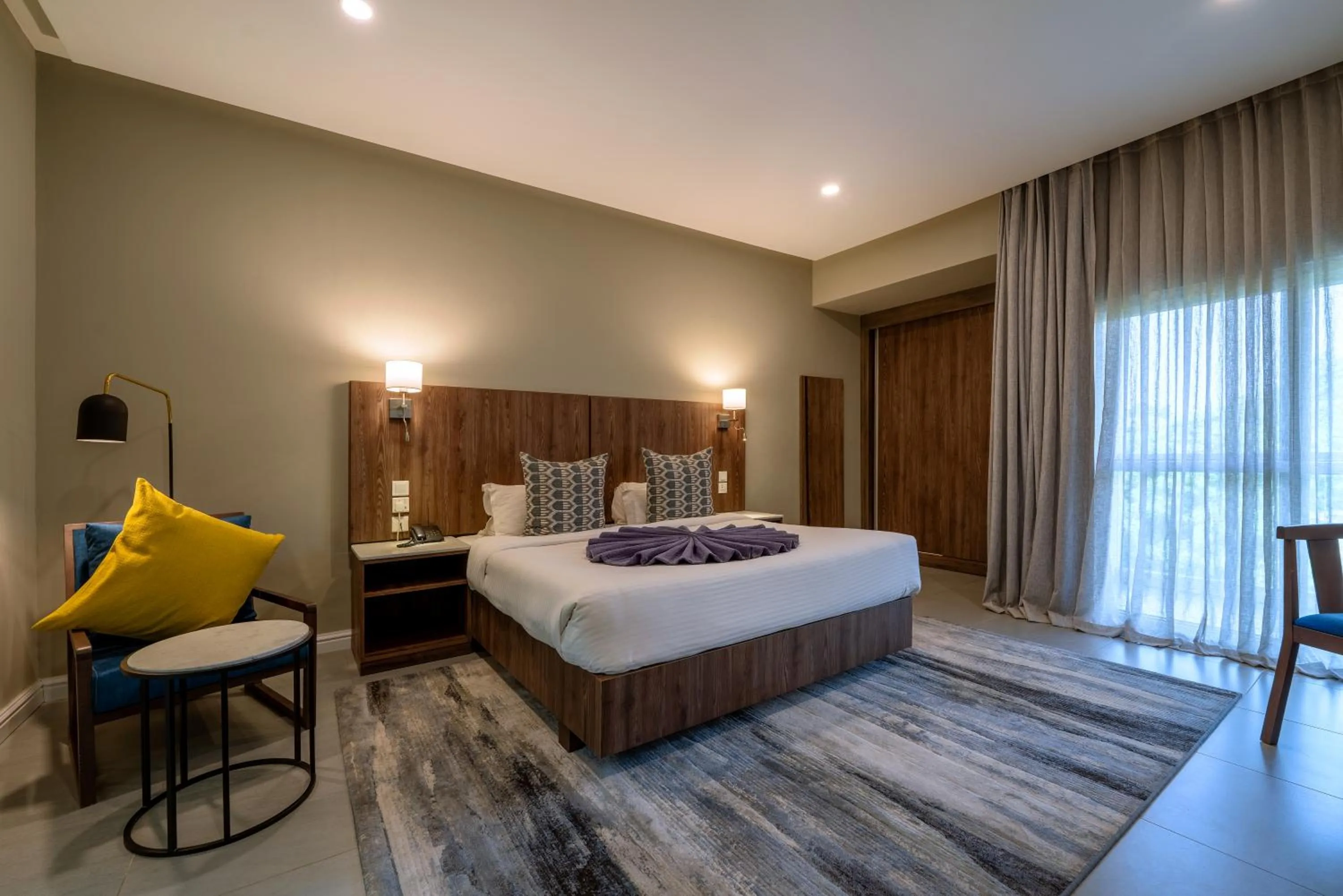 Bedroom, Bed in Central Hotel Ridge