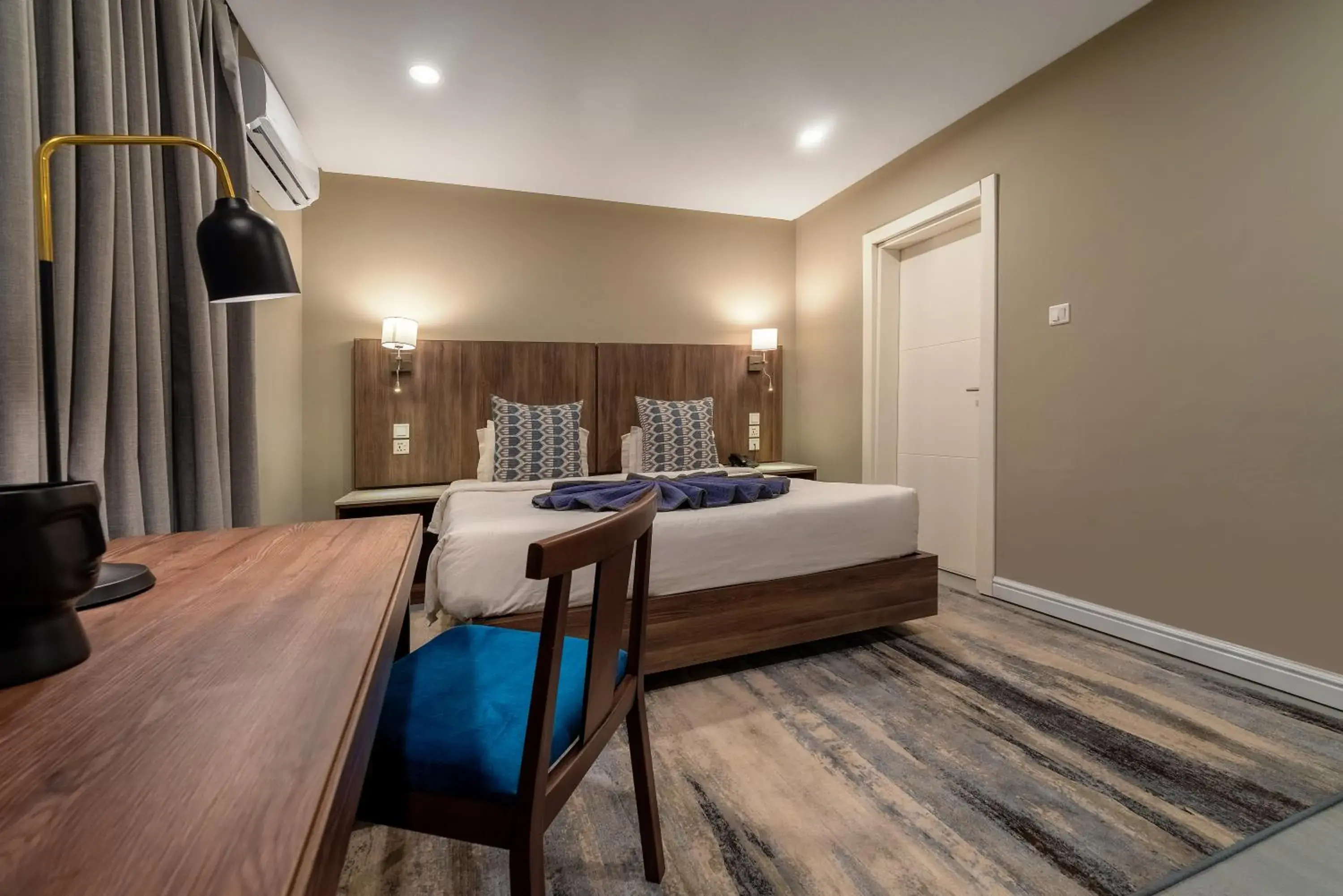 Junior Suite in Central Hotel Ridge Junior Suite in Central Hotel Ridge