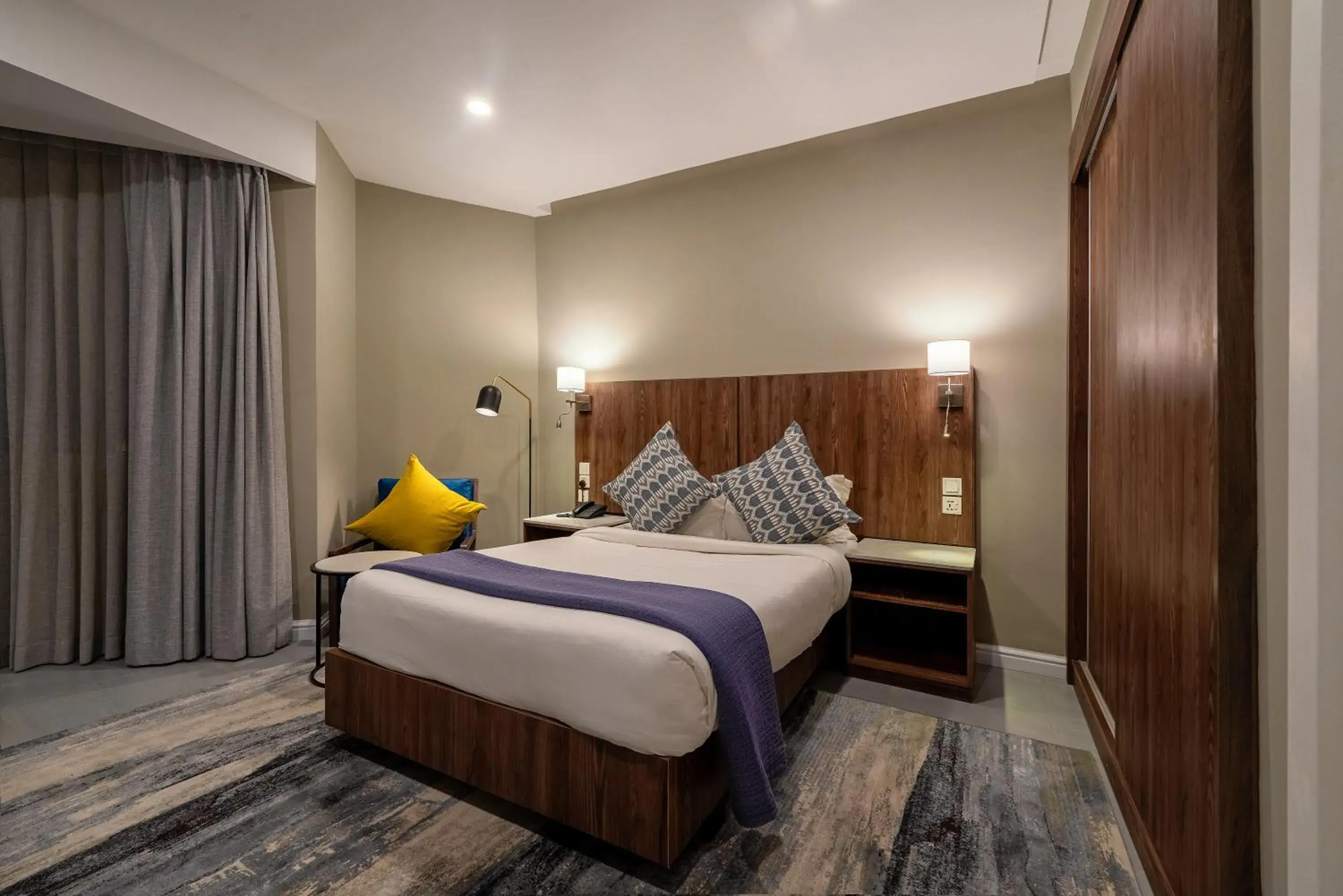 Standard Single Room in Central Hotel Ridge Standard Single Room in Central Hotel Ridge