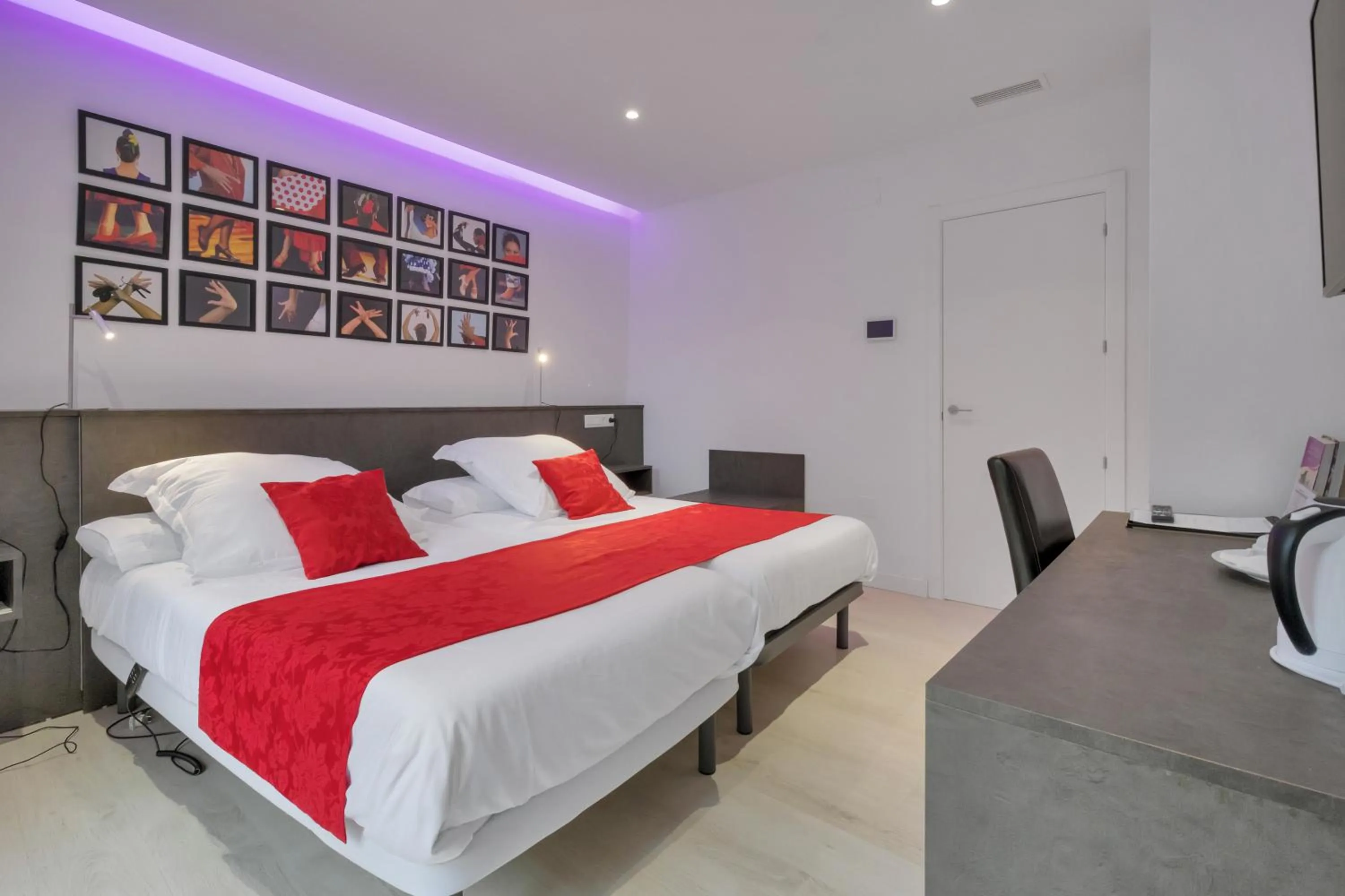 Bed in Hotel Ronda Nuevo