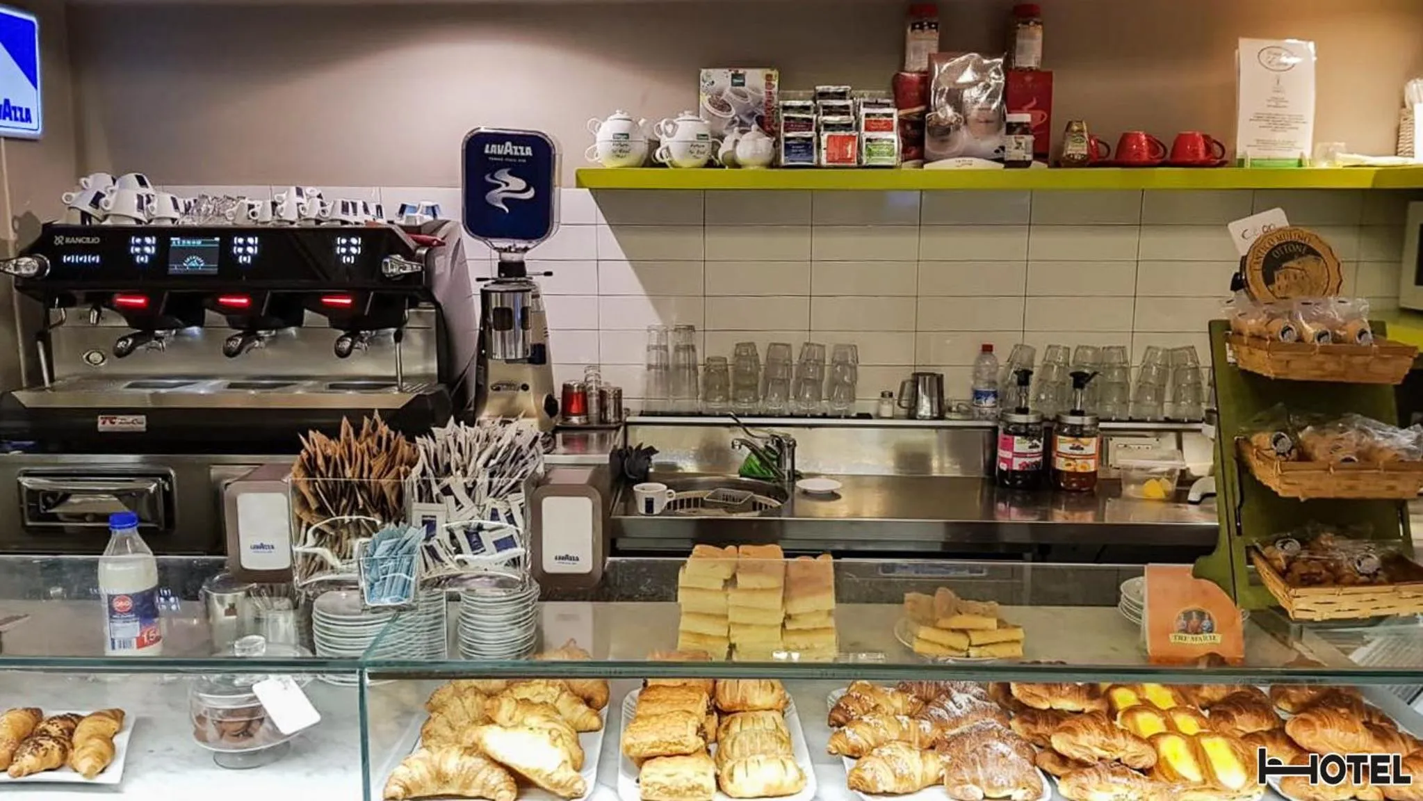 Restaurant/places to eat in Affittacamere Monumentale