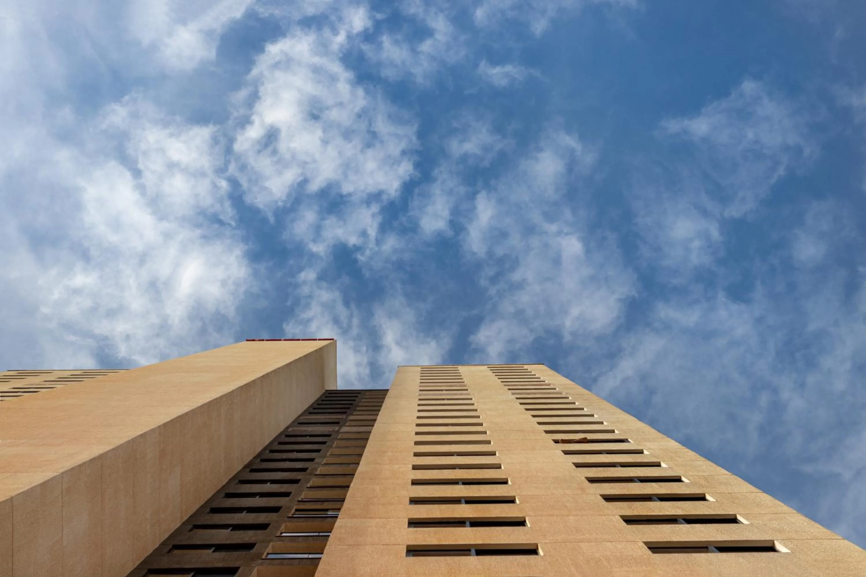 Property building in Hplus Premium Palmas