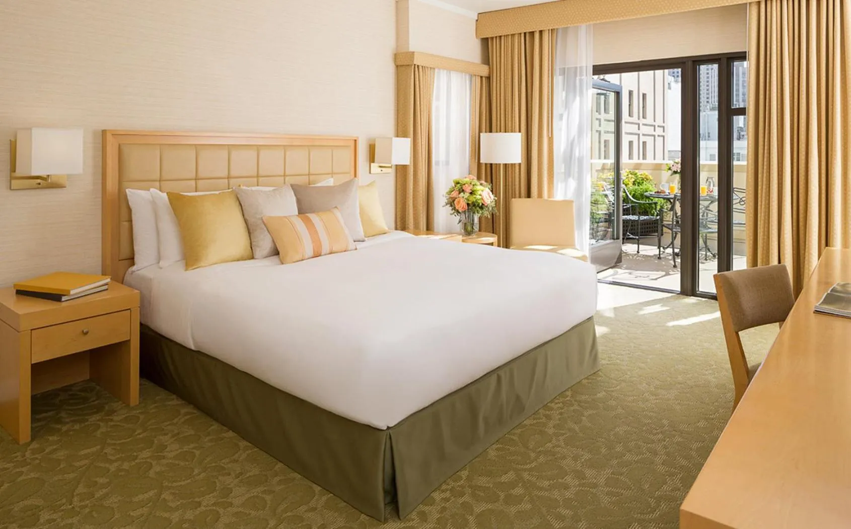 Bed in Orchard Garden Hotel