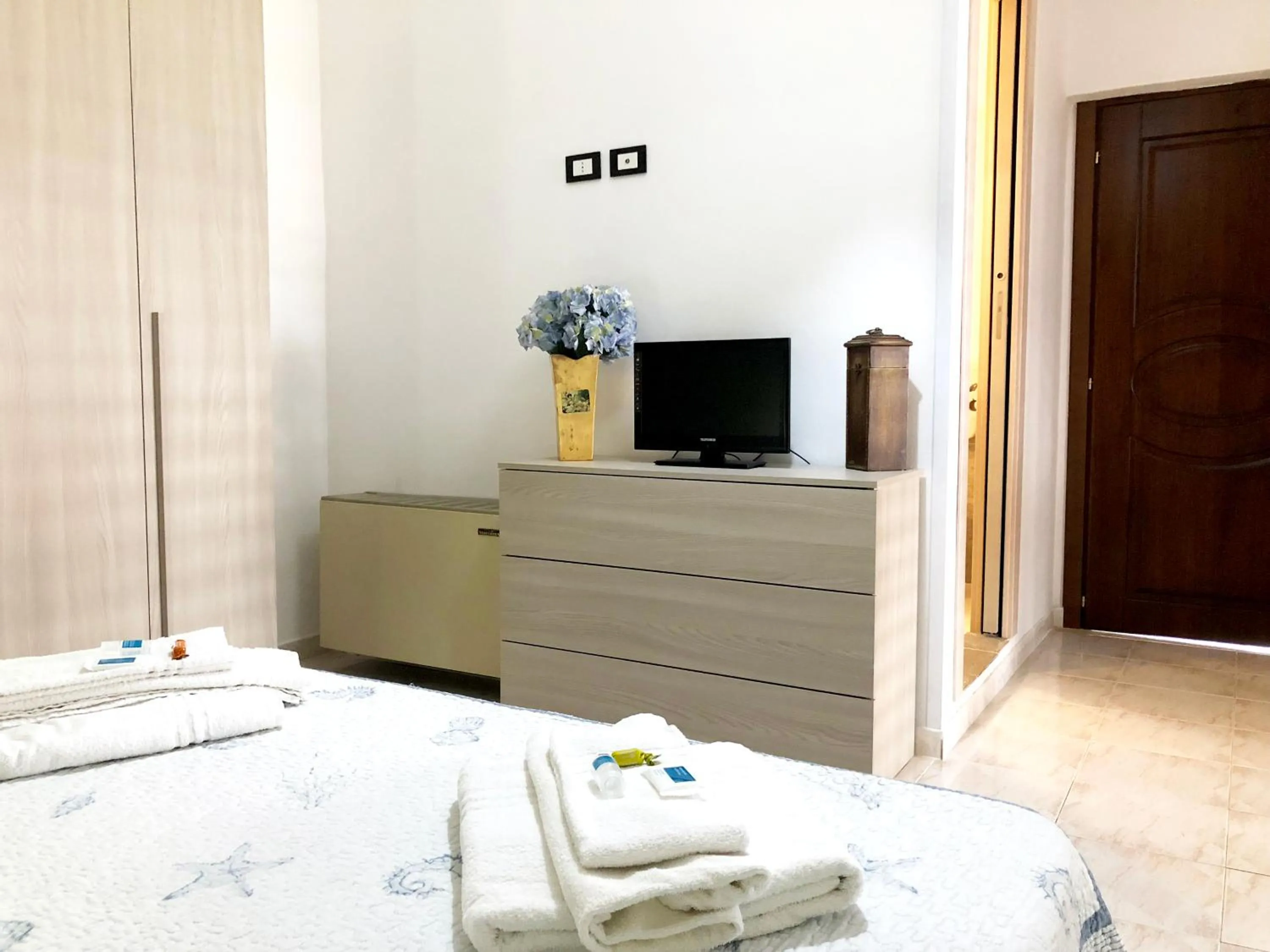 Photo of the whole room in B&B Sicilia Bella