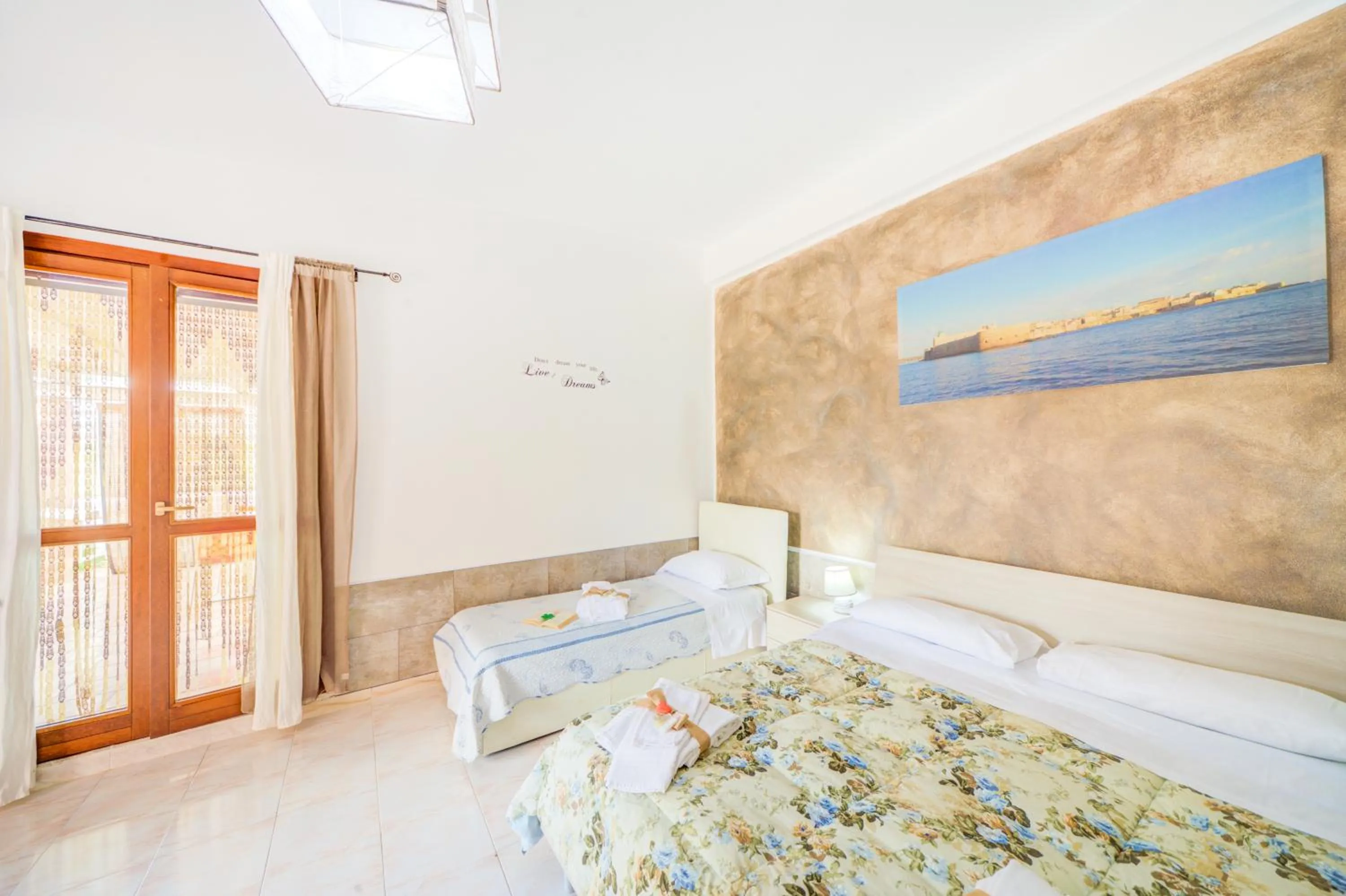 Bed in B&B Sicilia Bella