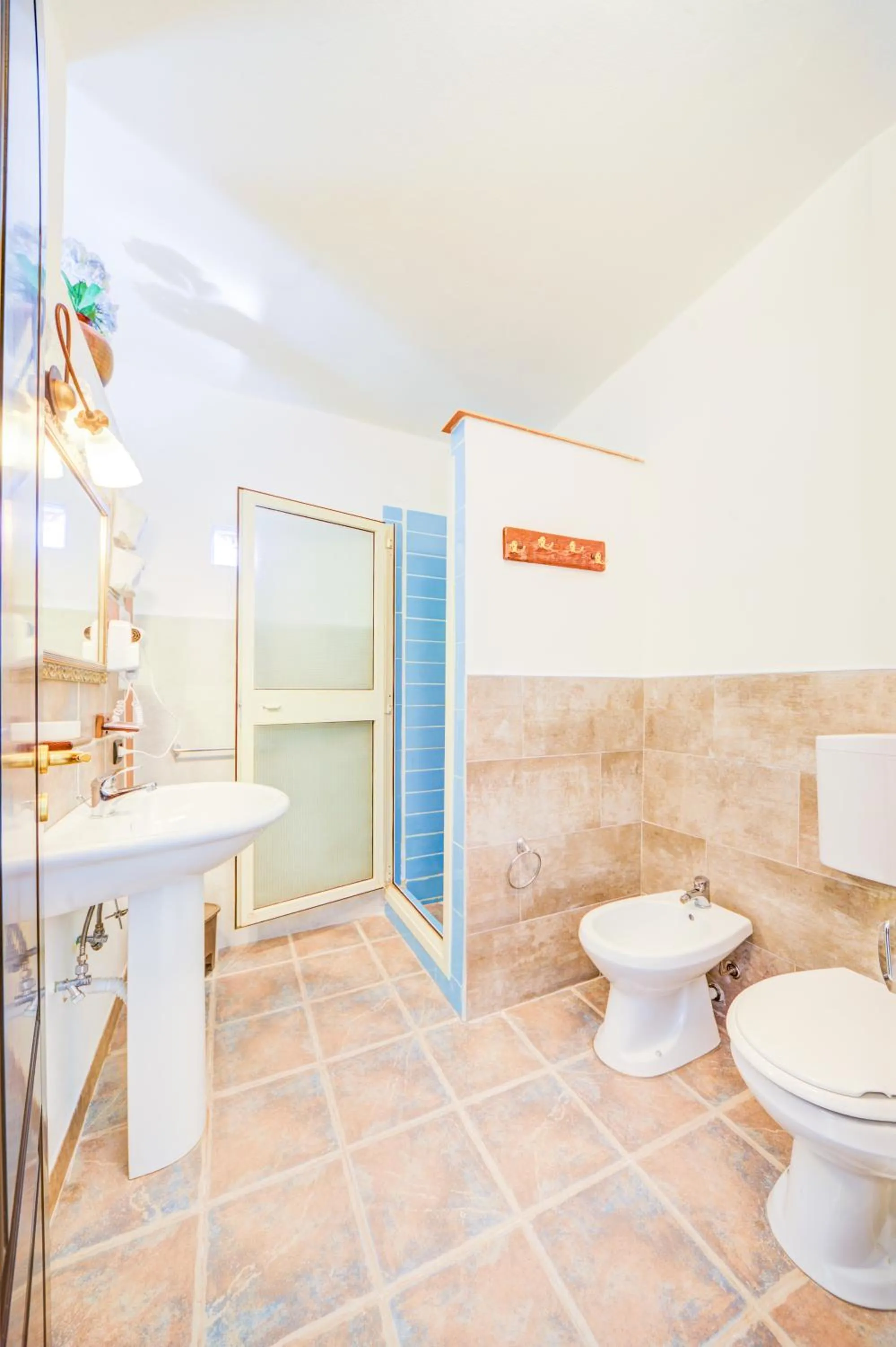 Shower in B&B Sicilia Bella