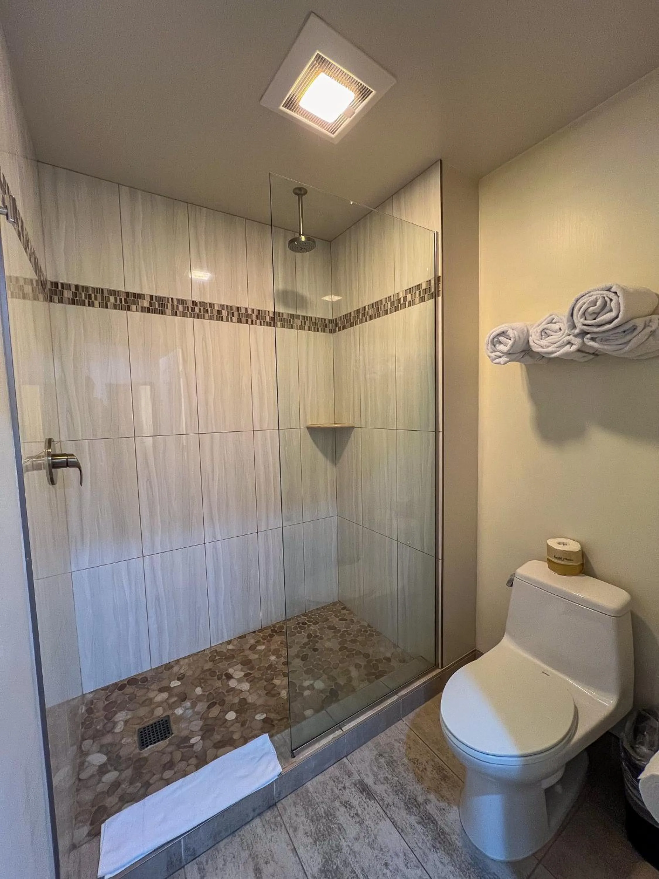 Bathroom in Greenwich Inn