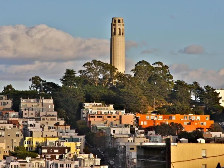 Nearby landmark in Hotel Boheme