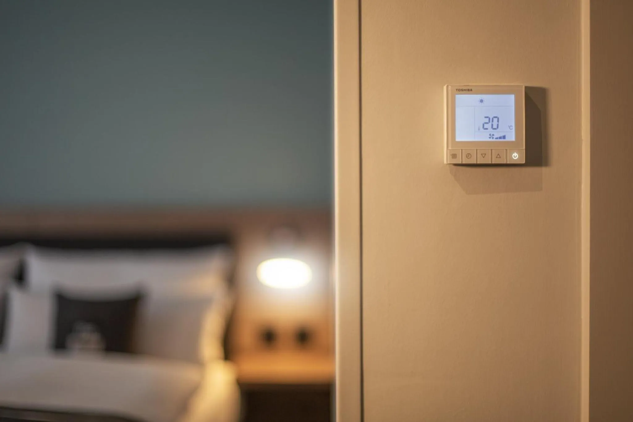 Photo of the whole room, Bed in Holiday Inn - the niu, Loom Manchester North by IHG