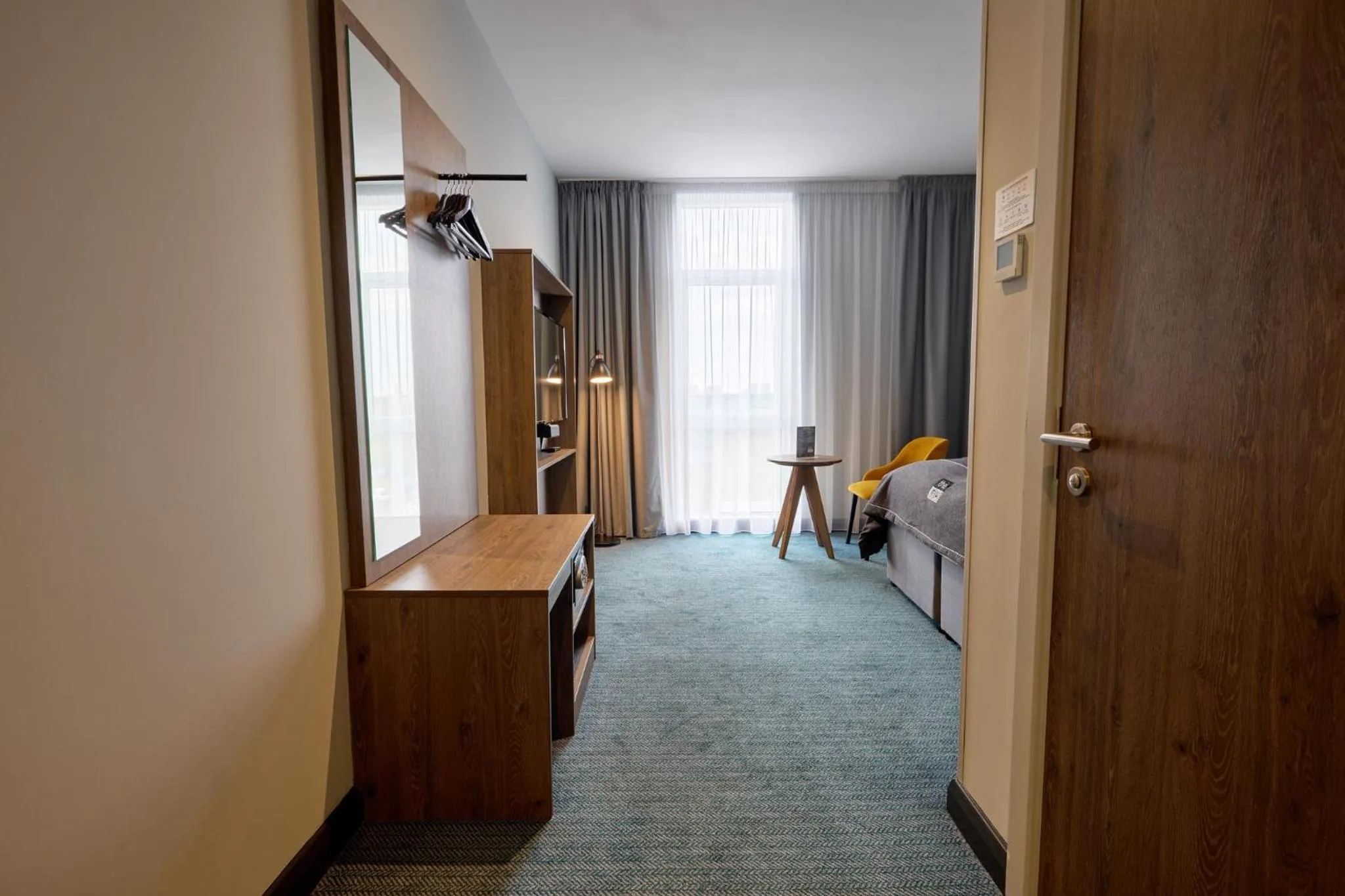 Photo of the whole room in Holiday Inn - the niu, Loom Manchester North by IHG