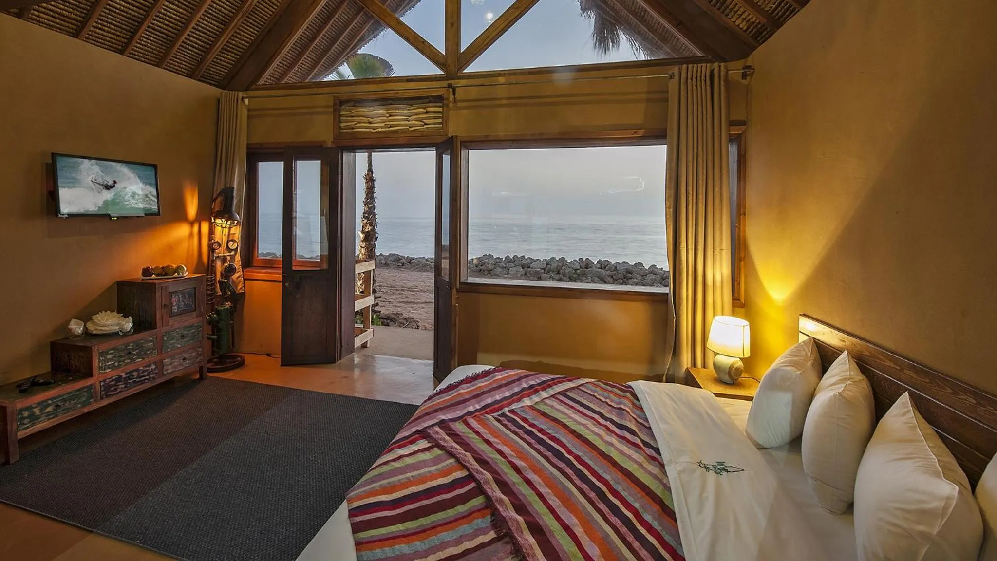 Photo of the whole room, Bed in Westpoint Dakhla