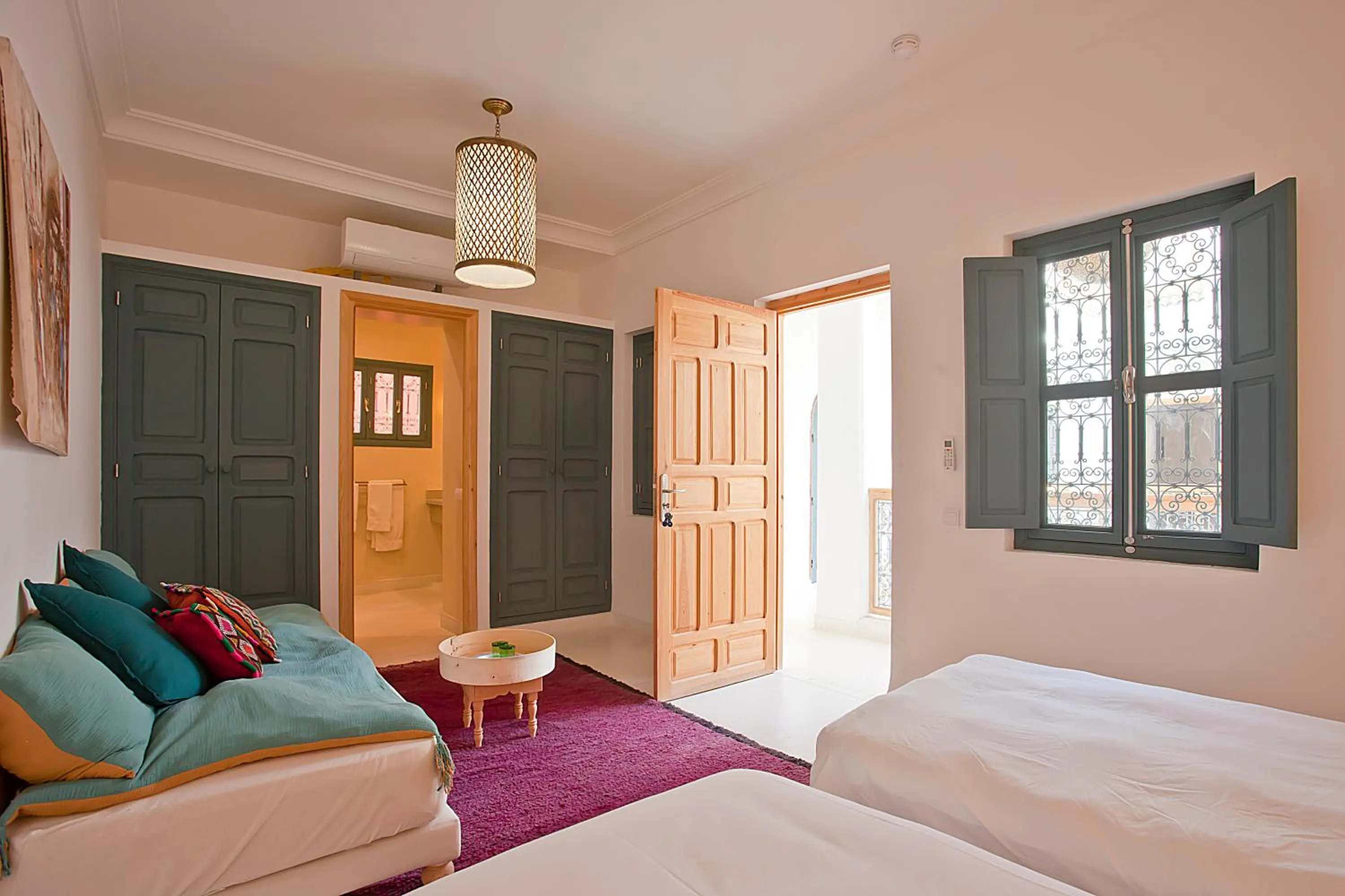 Photo of the whole room, Bed in Riad AL RIAD