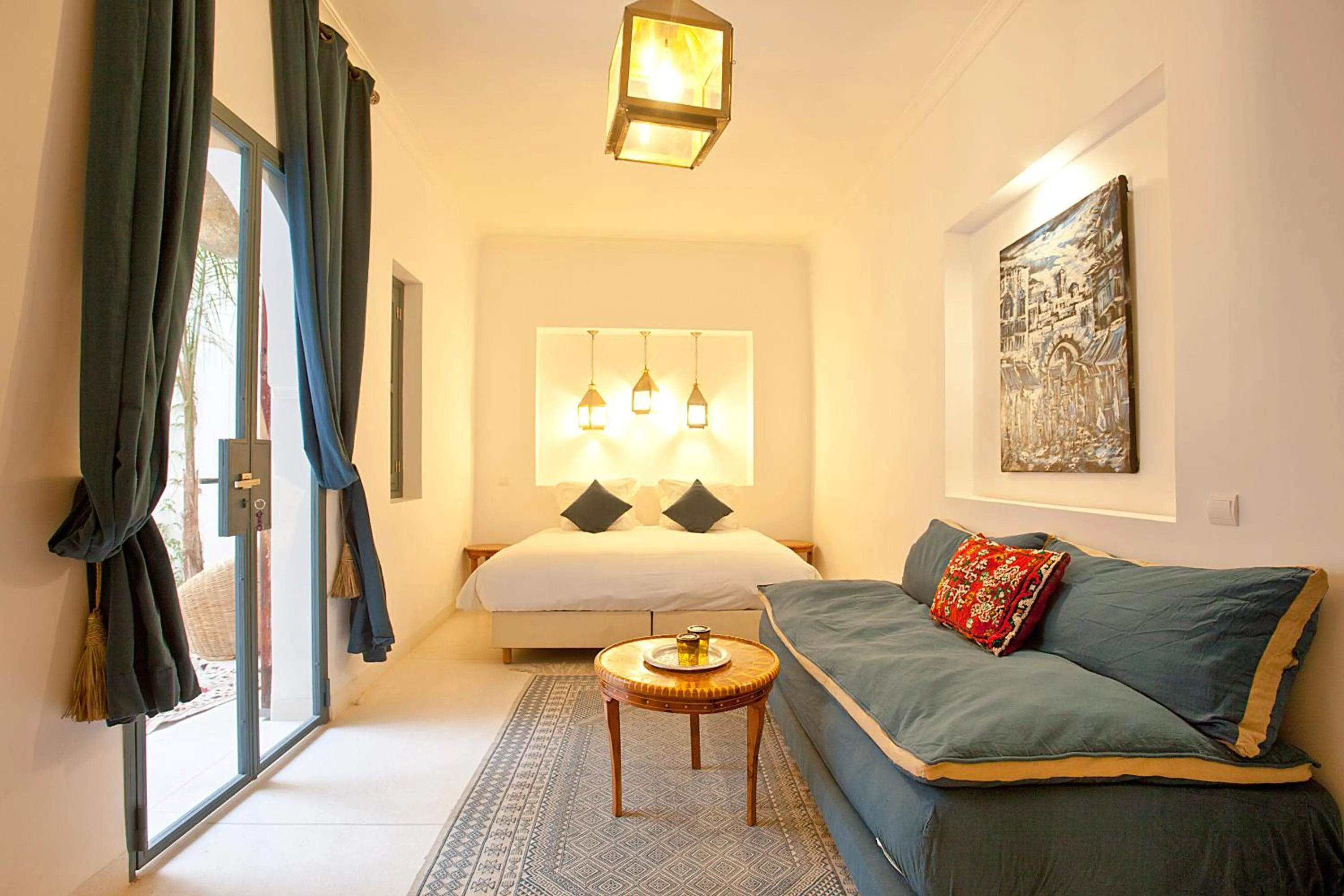 Photo of the whole room, Bed in Riad AL RIAD