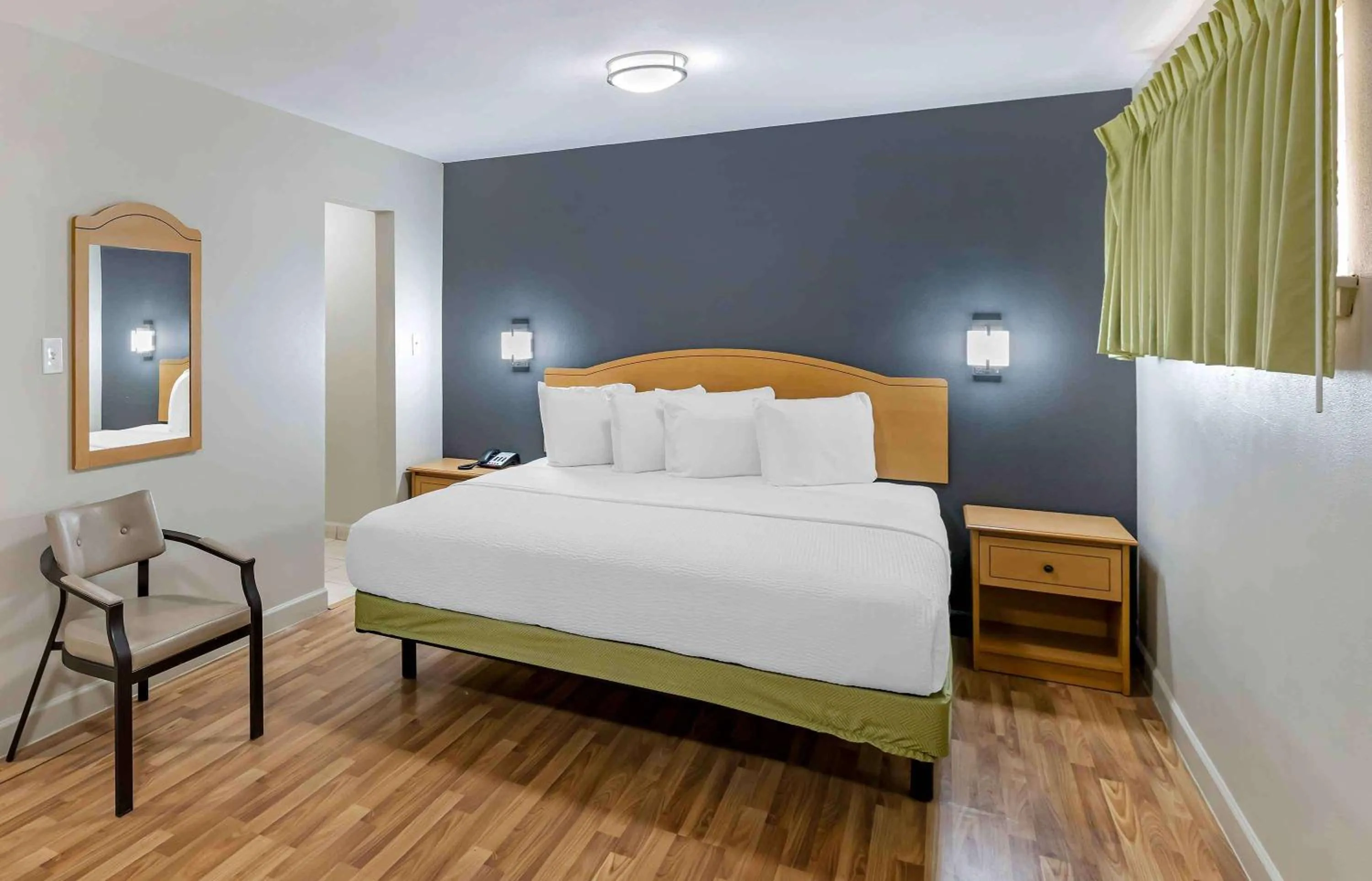 Bedroom, Bed in Extended Stay America Select Suites - Odessa