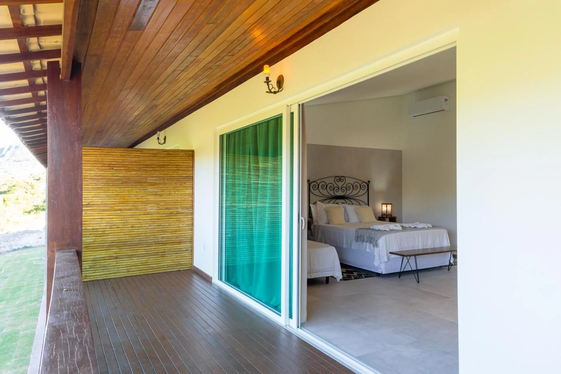 Patio, Bed in Pousada Amanhecer