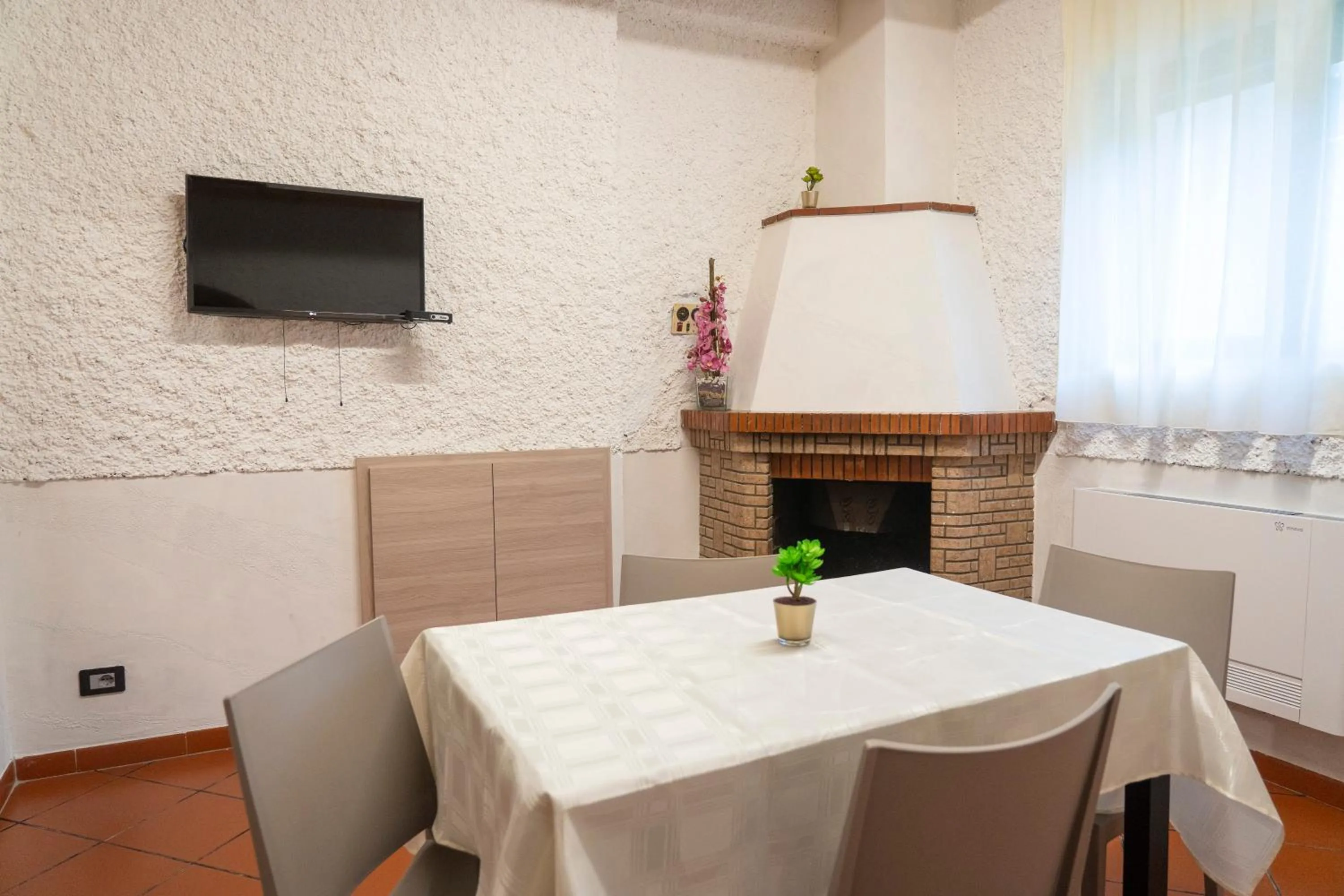 TV and multimedia in Albergo della Posta