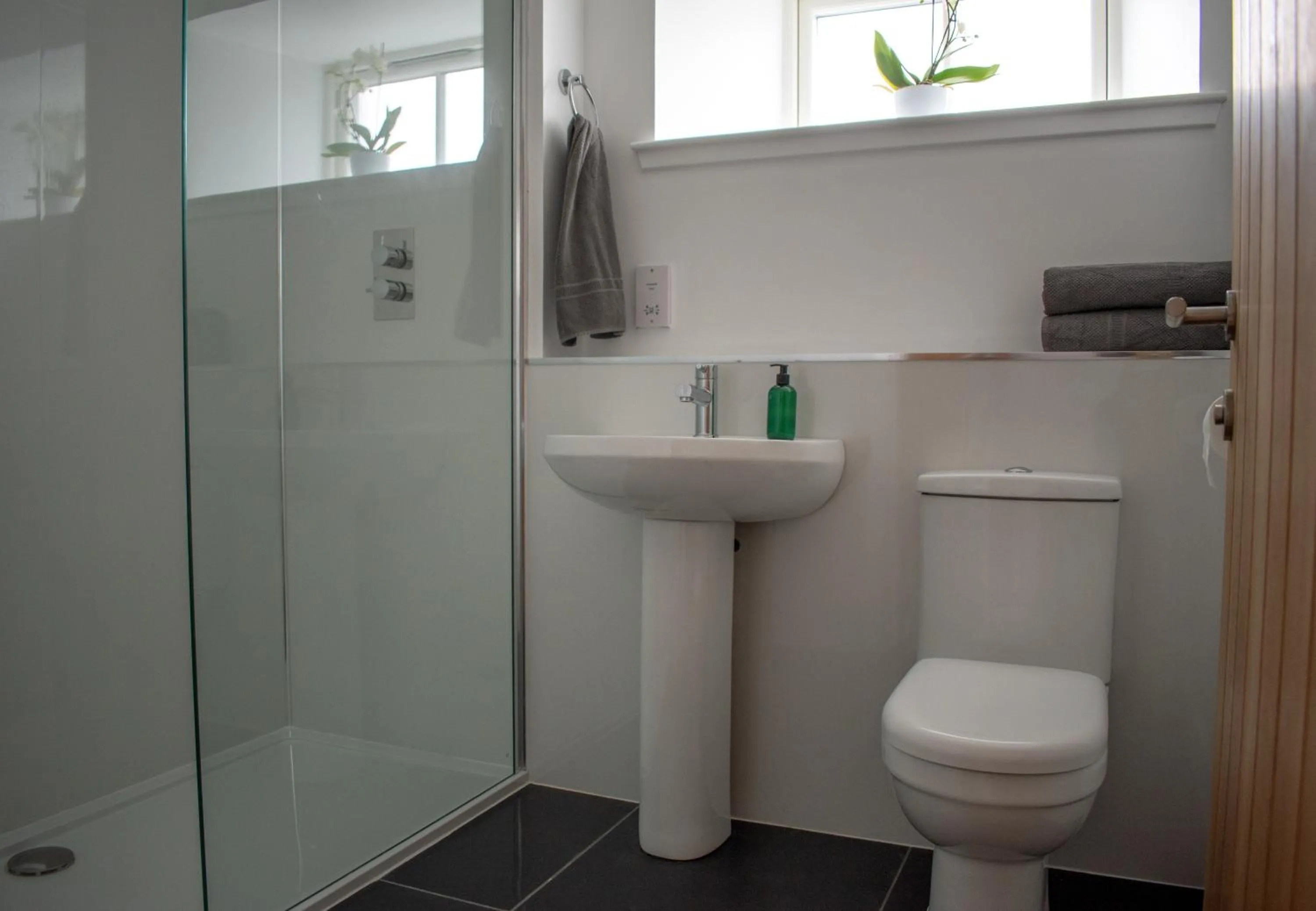 Bathroom in Altquhur Byre