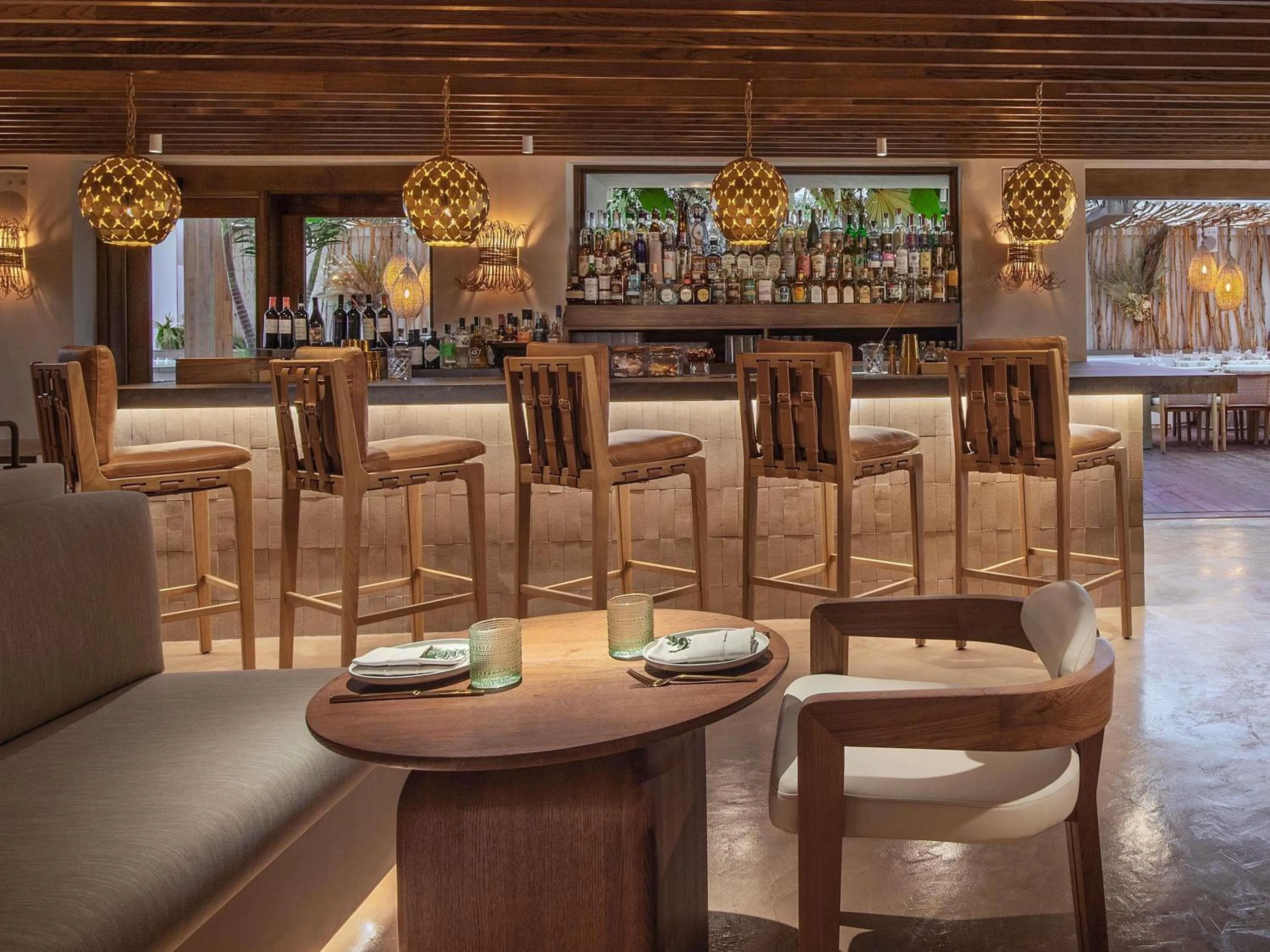 Restaurant/places to eat in Mondrian Los Angeles