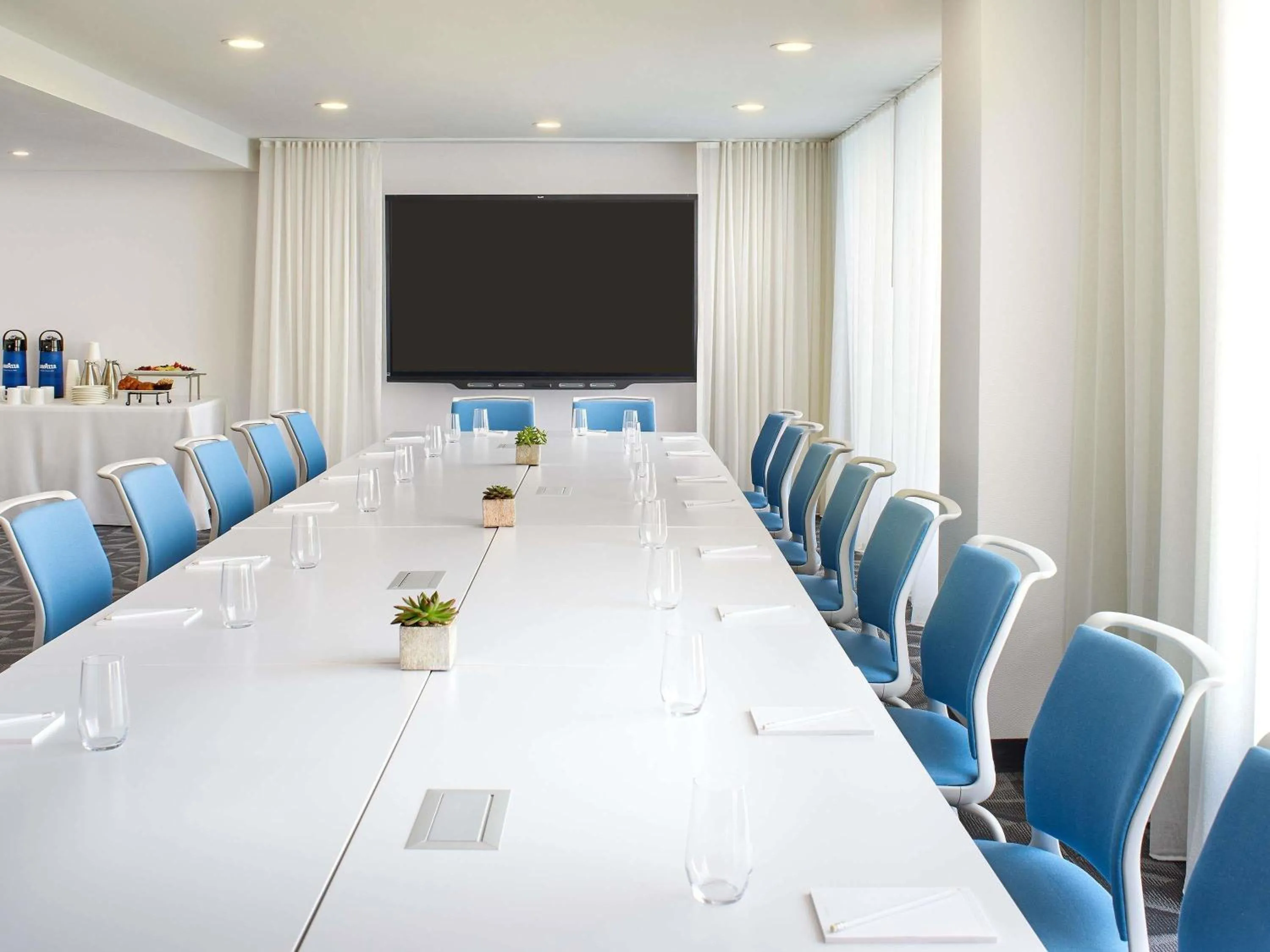 Meeting/conference room in Mondrian Los Angeles