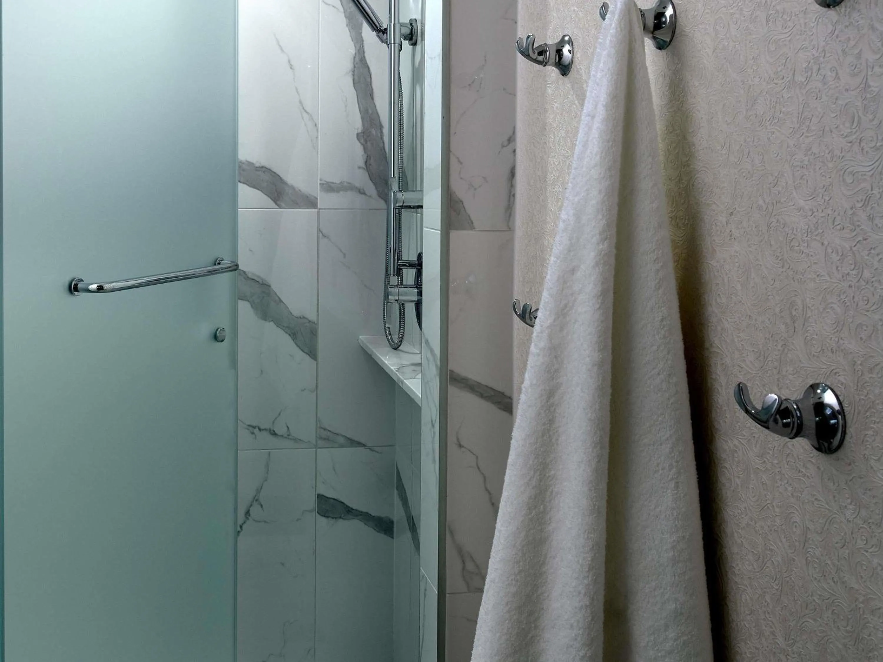 Bathroom in Mondrian Los Angeles