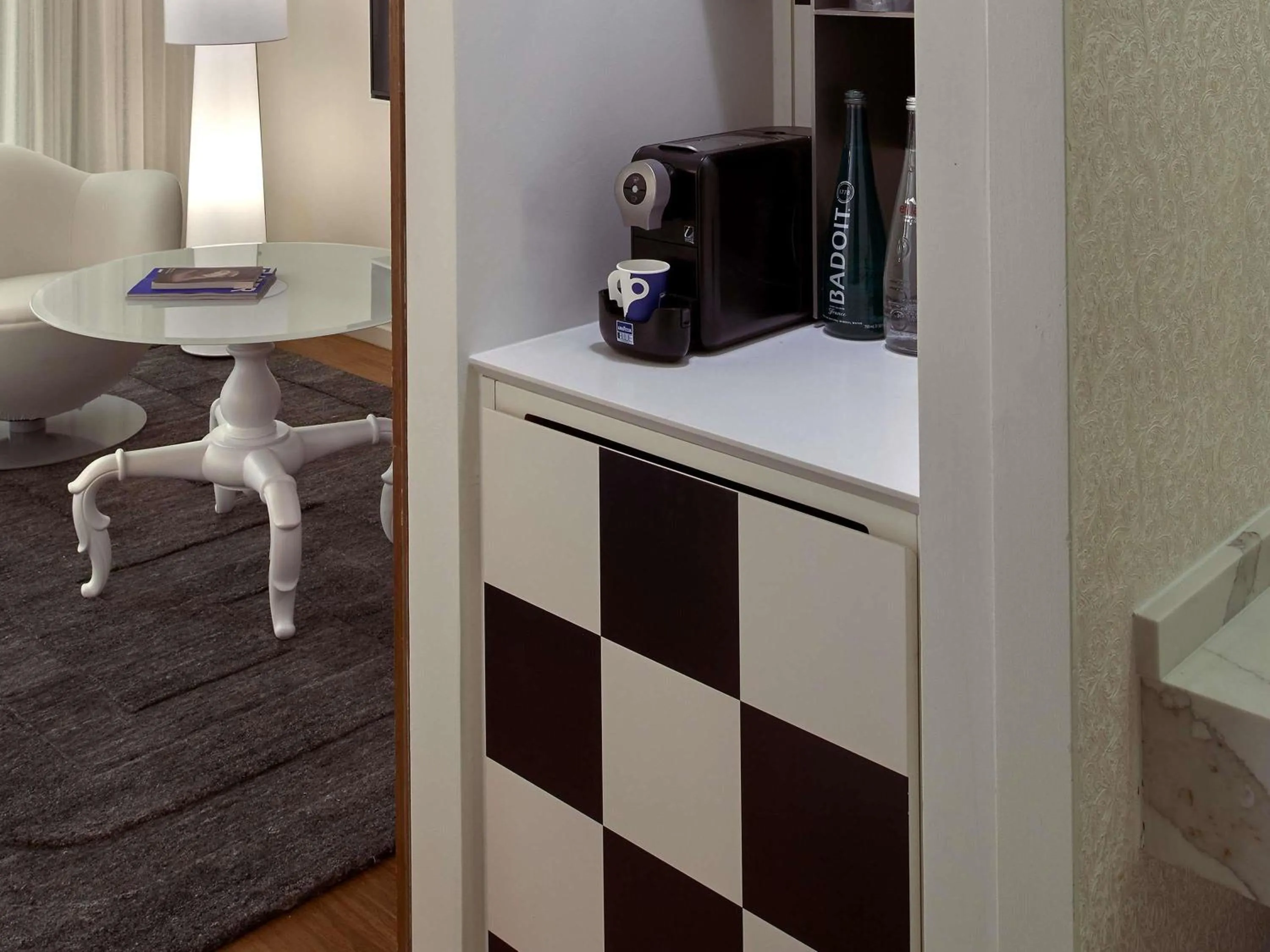 Bedroom, Bed in Mondrian Los Angeles