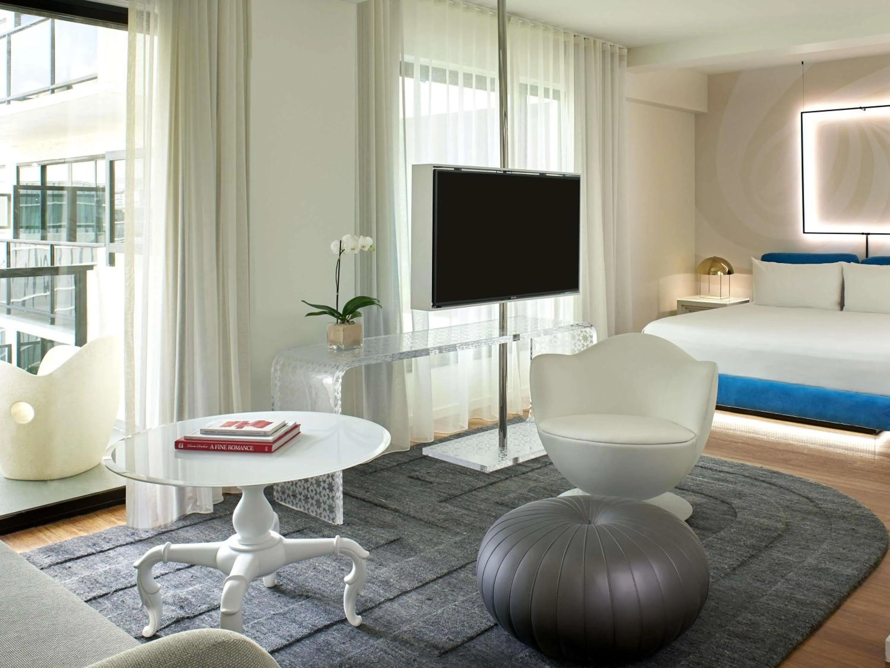 Bedroom, Bed in Mondrian Los Angeles