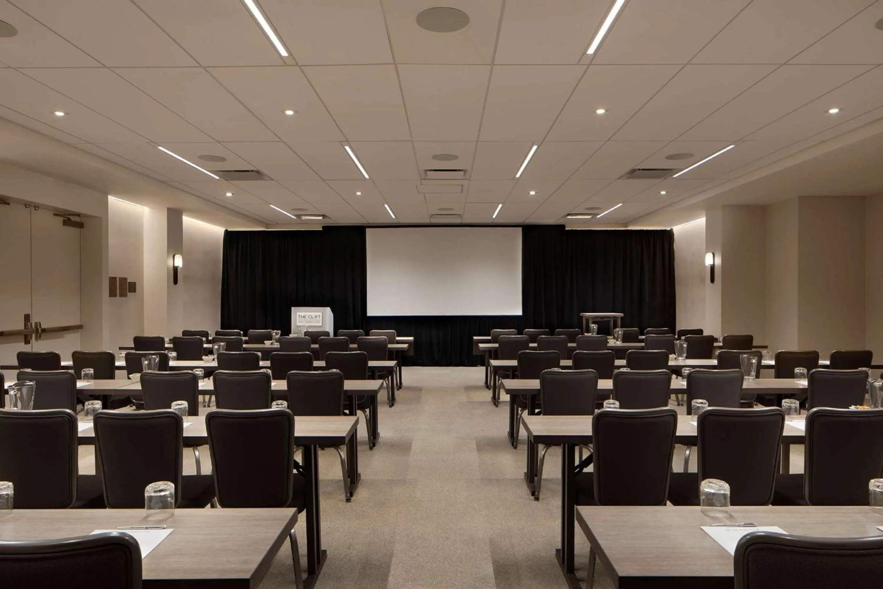 Meeting/conference room in The Clift Royal Sonesta San Francisco